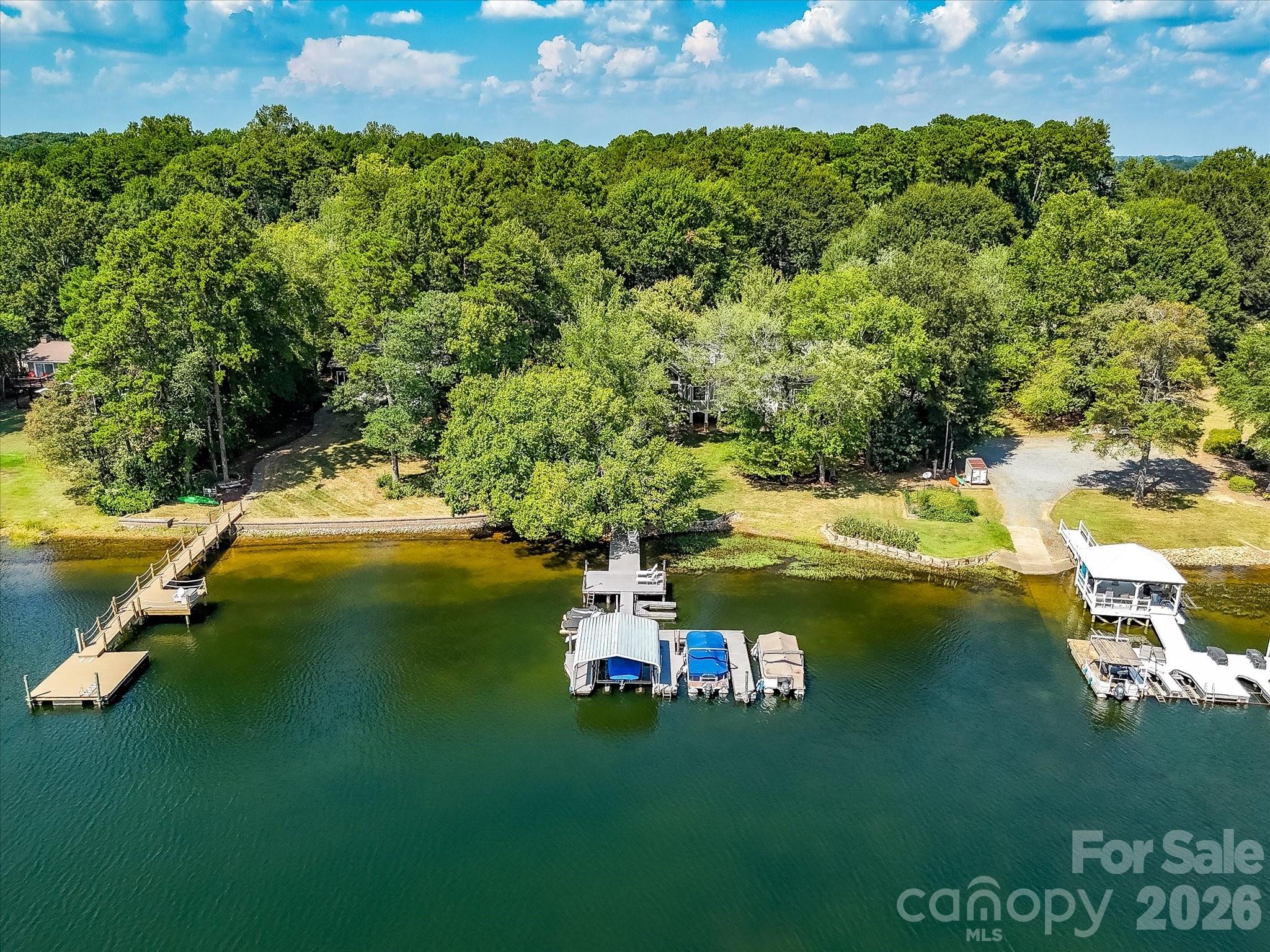 16211 Terry Lane — Huntersville
