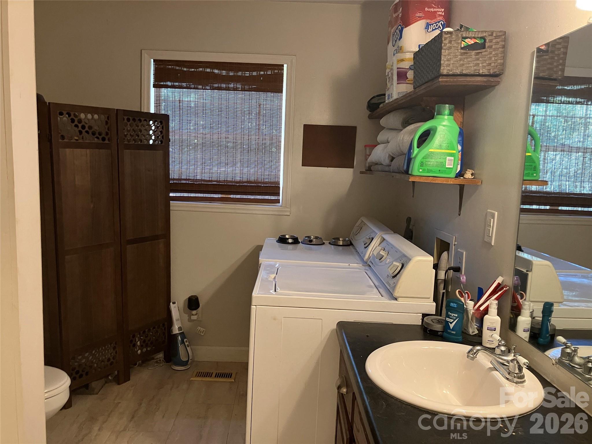 271 Weaver Way — Spindale