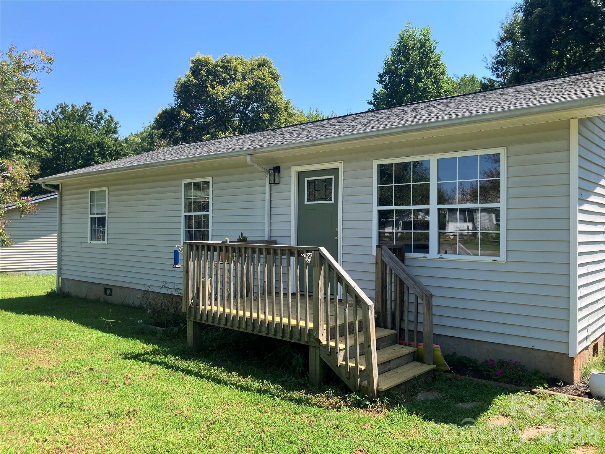 271 Weaver Way — Spindale