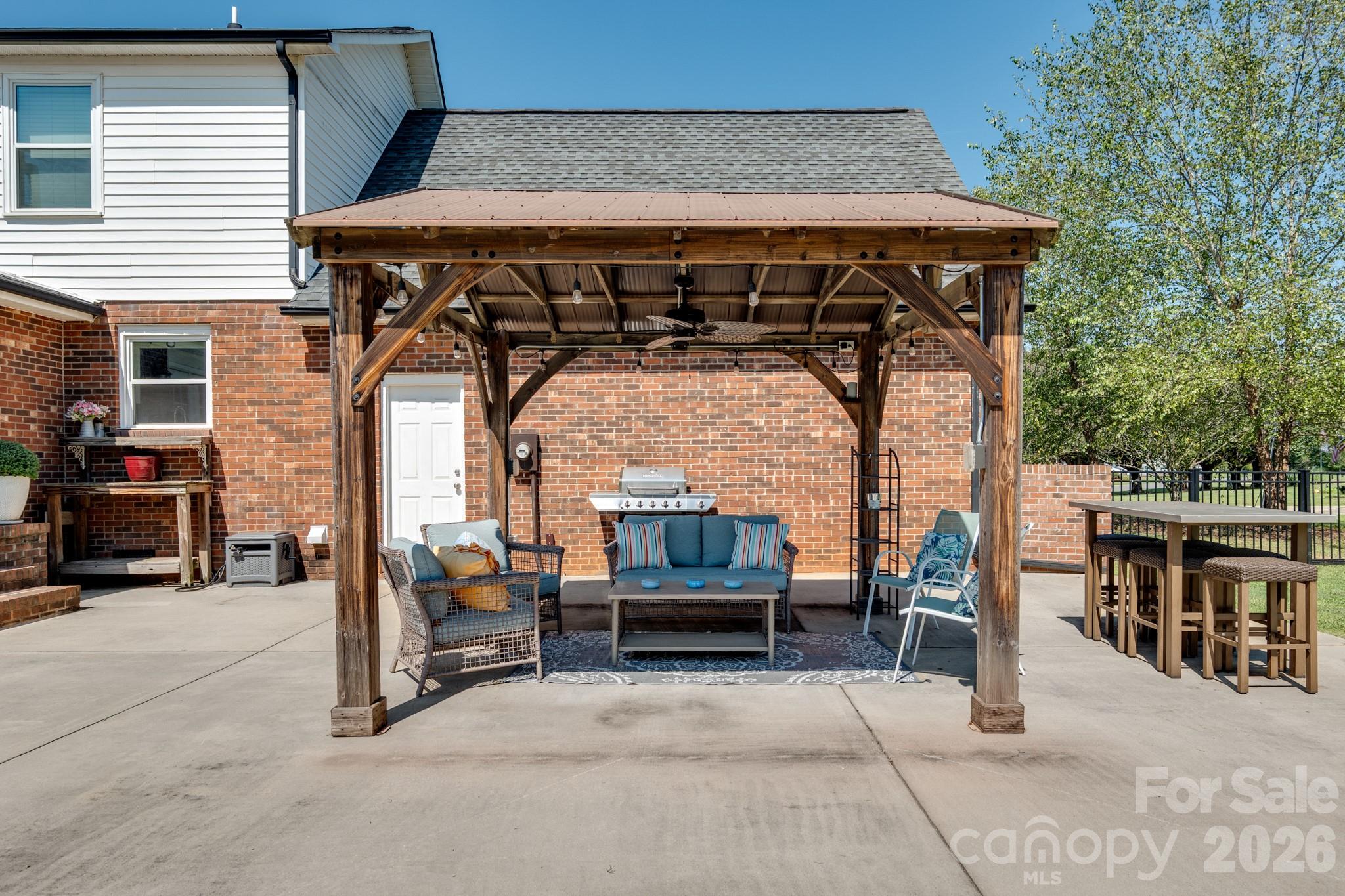 126 Fox Fire Run — Gastonia
