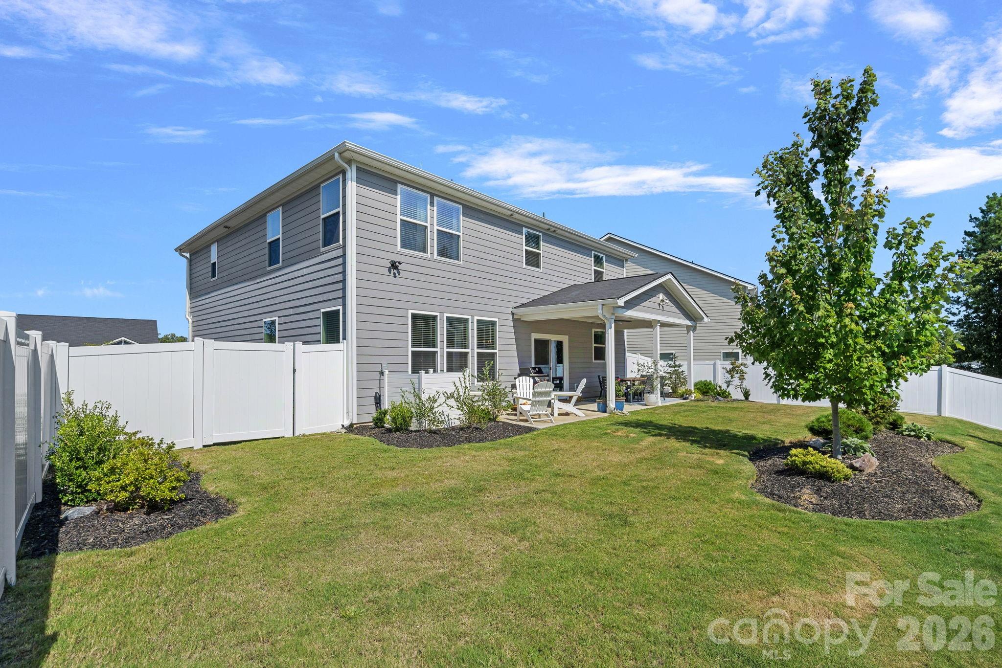 14024 Fairy Tale Court — Huntersville