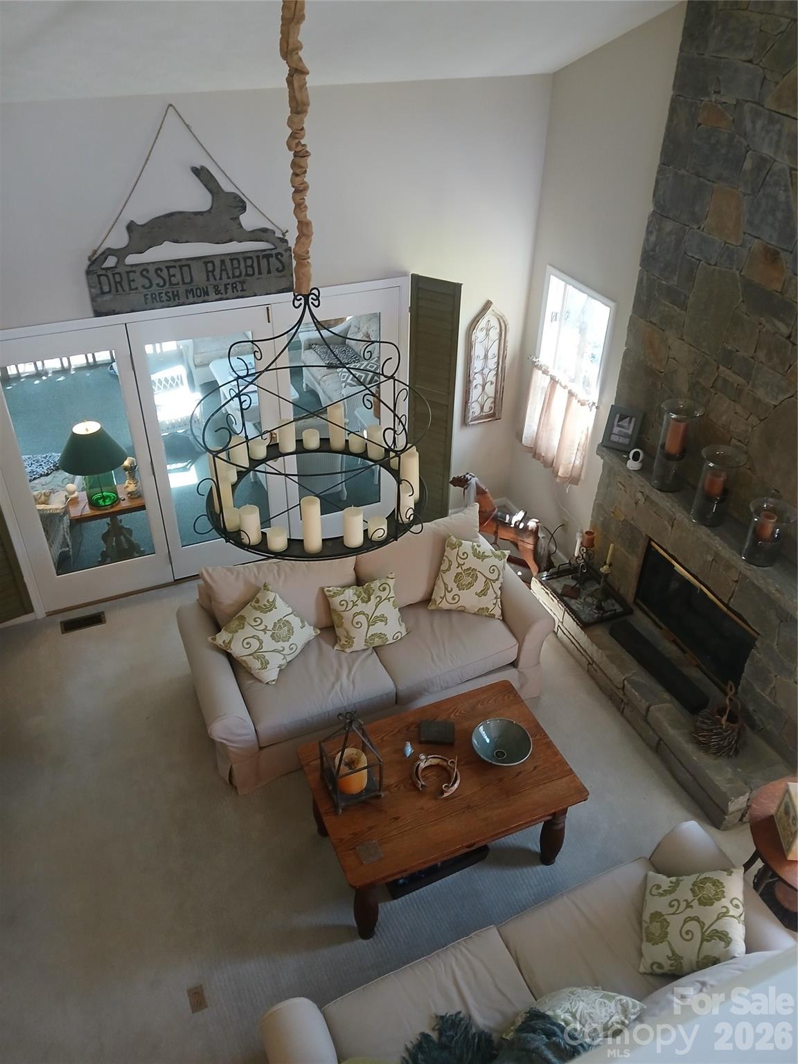 304 red oak Drive — Hendersonville