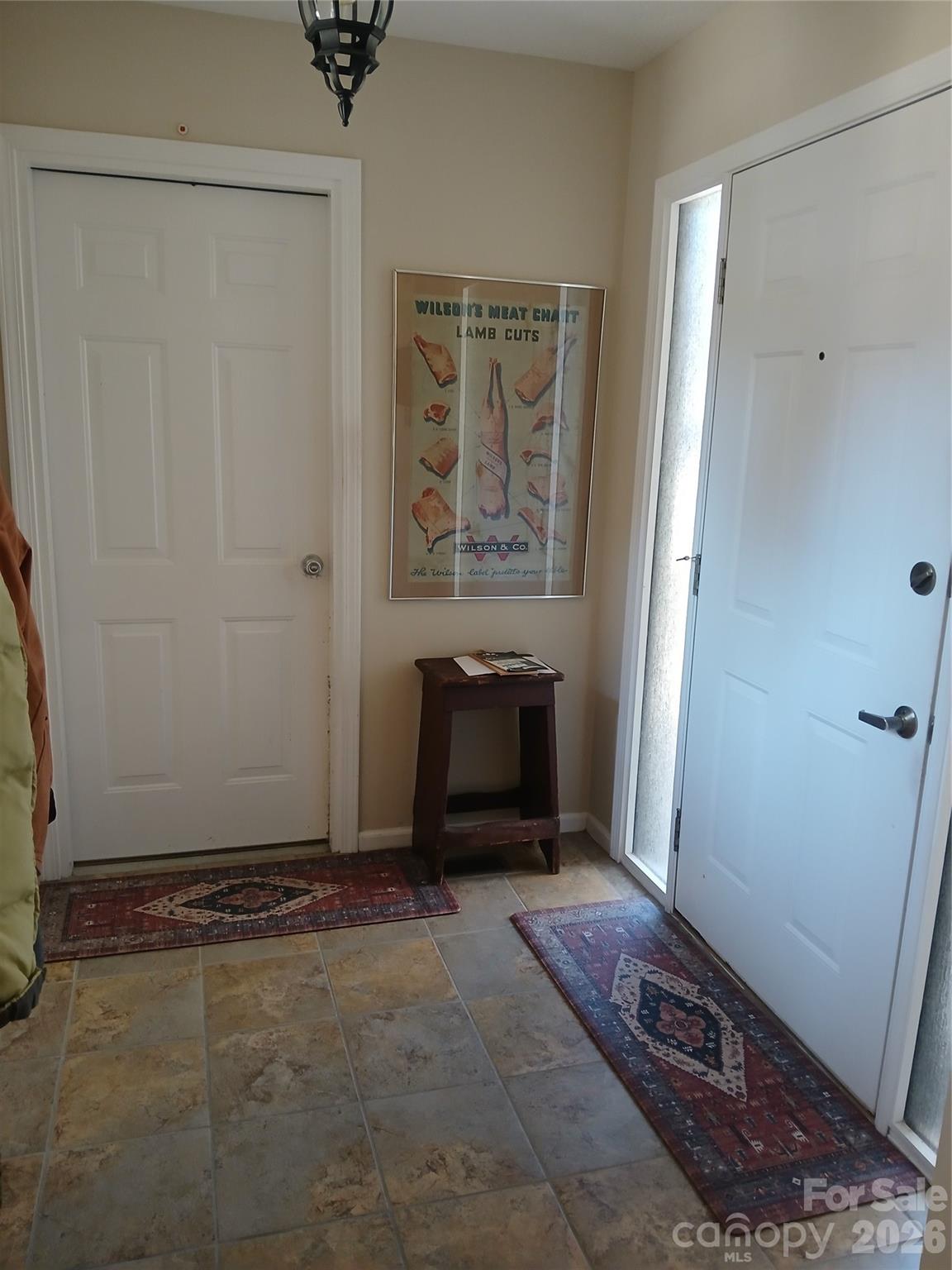 304 red oak Drive — Hendersonville