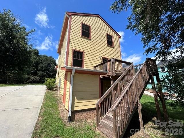523 W Front Street — Statesville