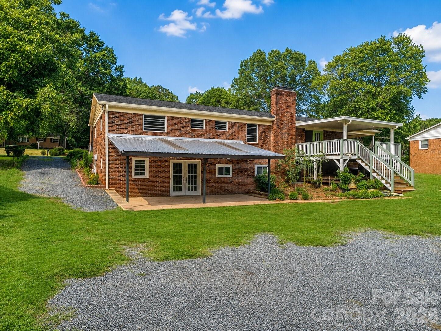 9716 Sunway Drive — Mint Hill