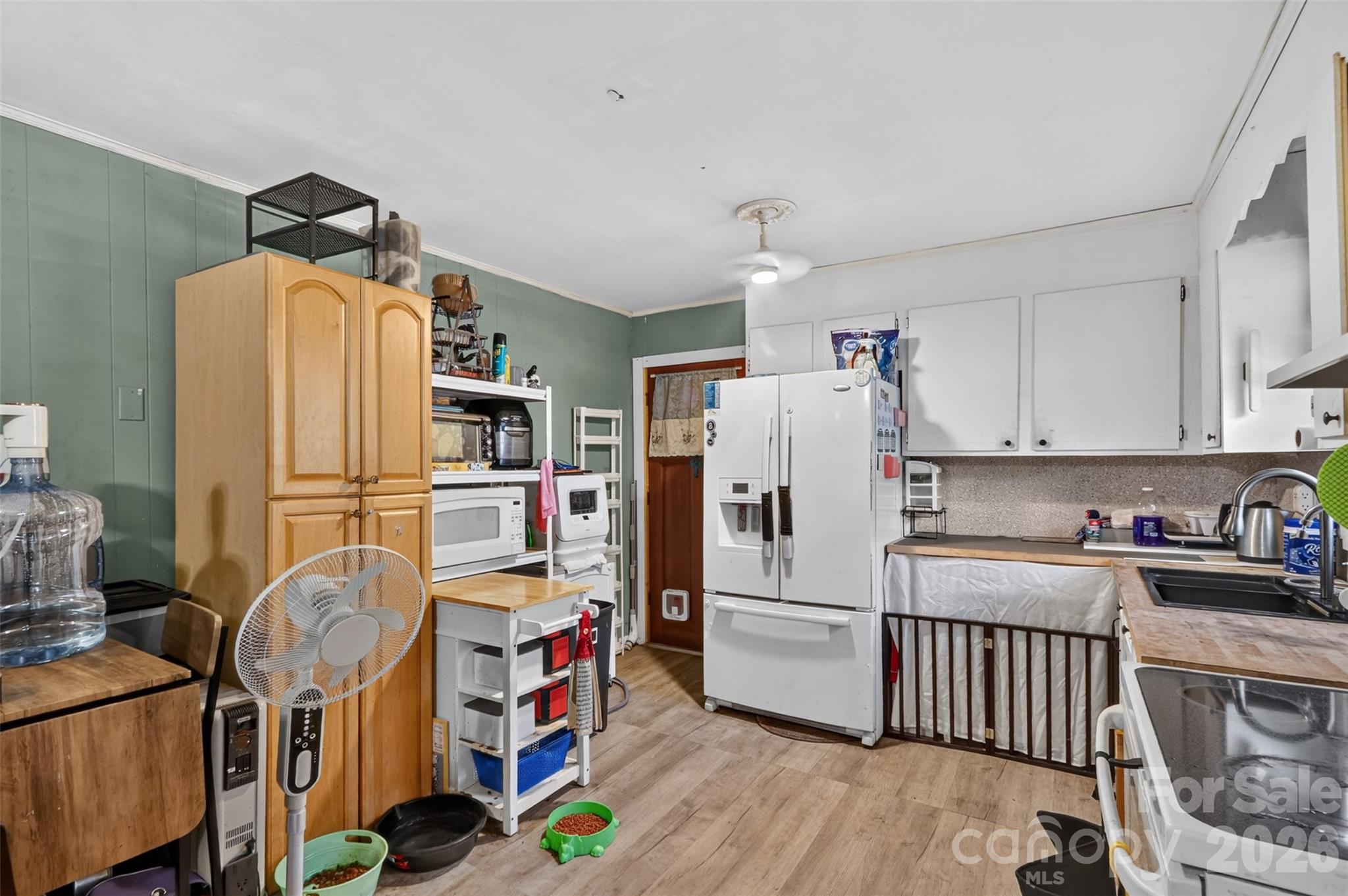 521 Lee Drive — Shelby