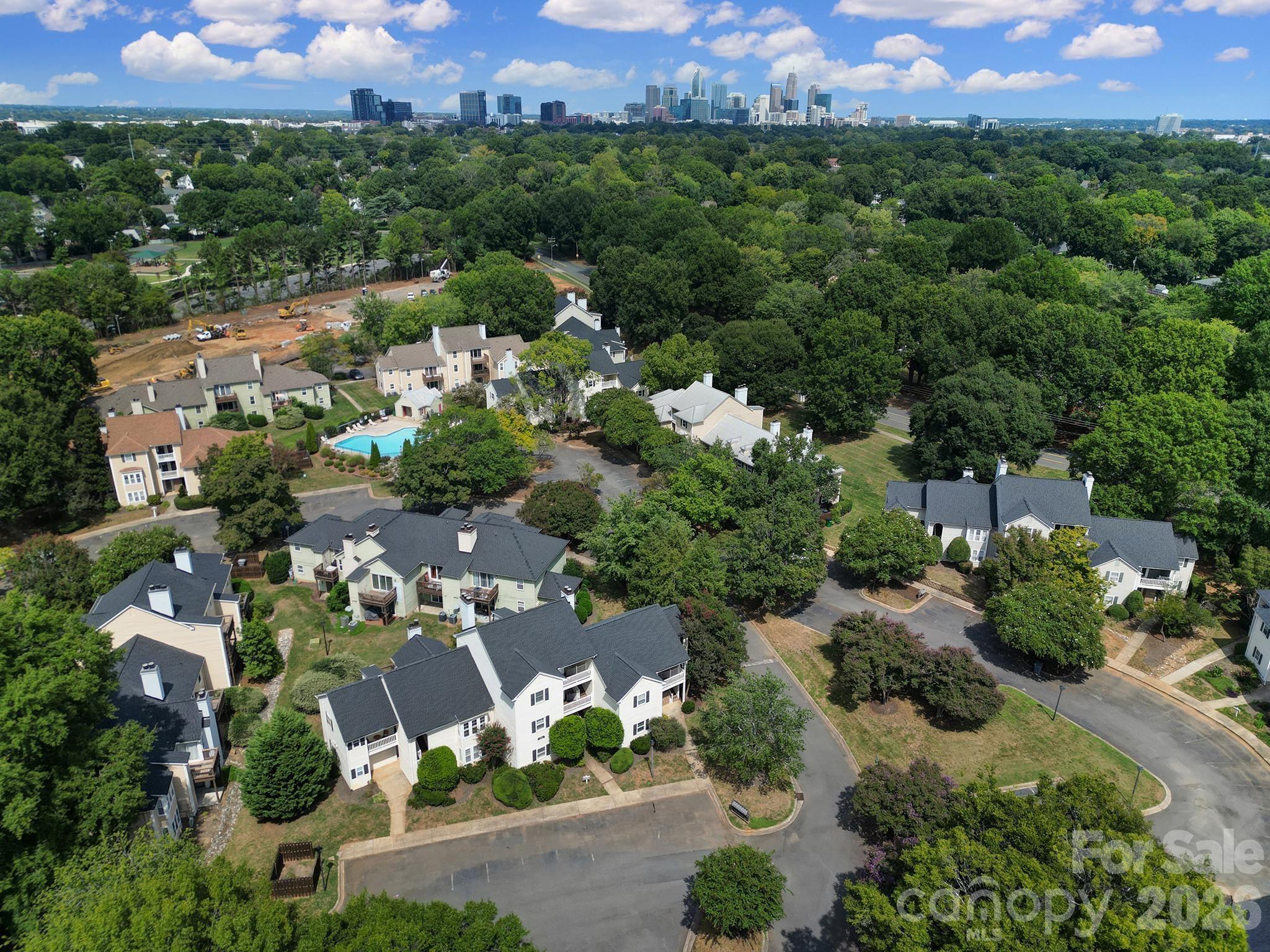 3208 Selwyn Farms Lane #6 — Charlotte