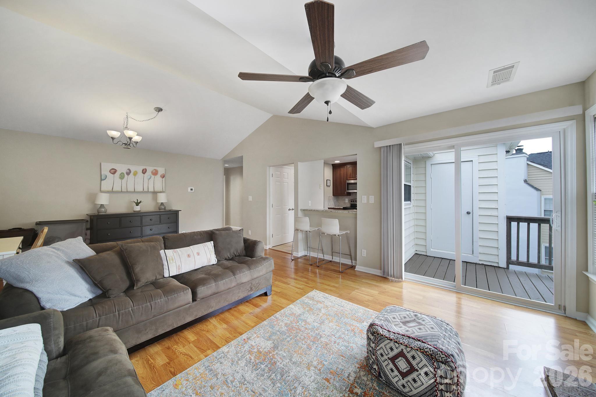 3208 Selwyn Farms Lane #6 — Charlotte