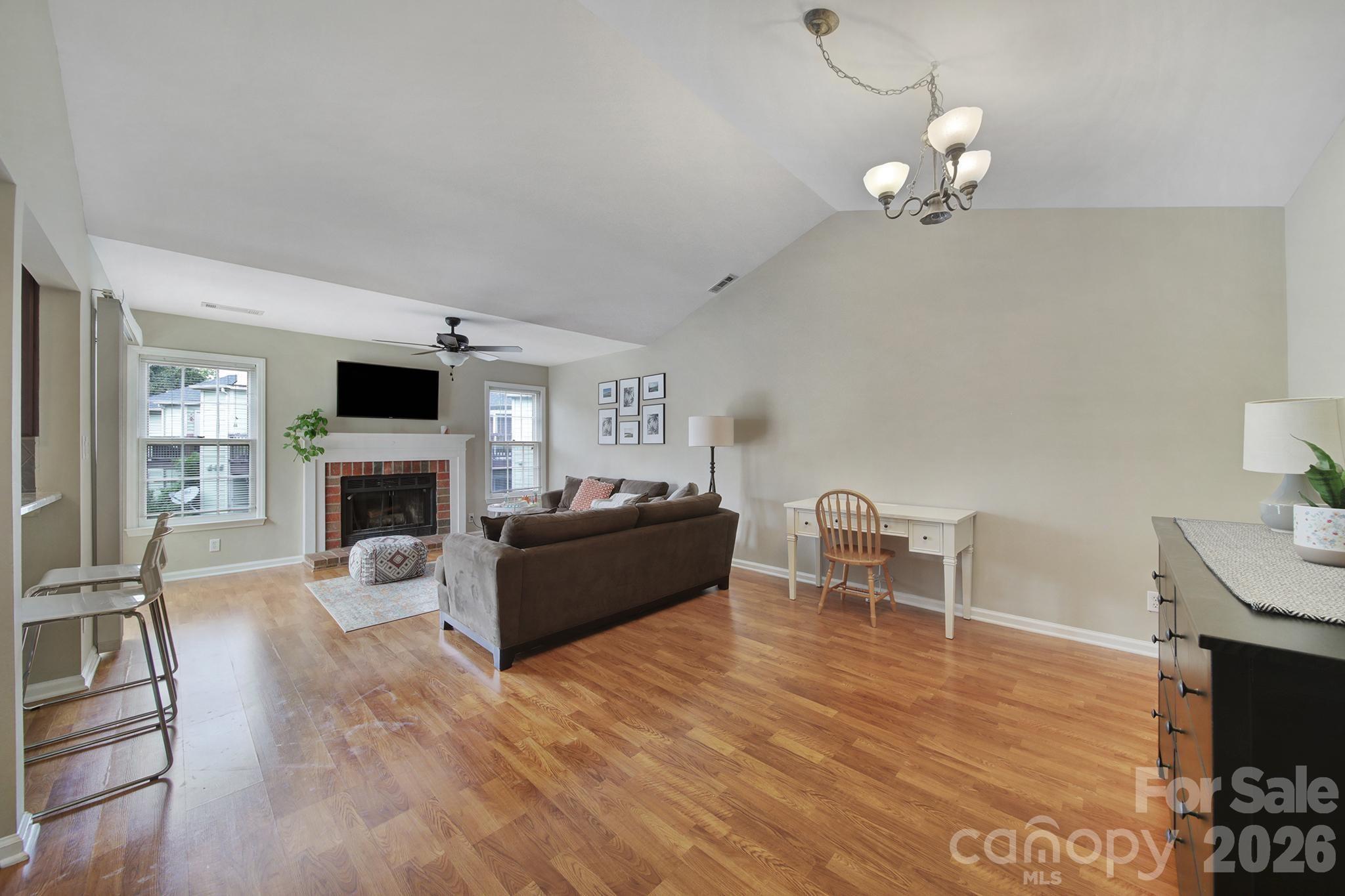 3208 Selwyn Farms Lane #6 — Charlotte