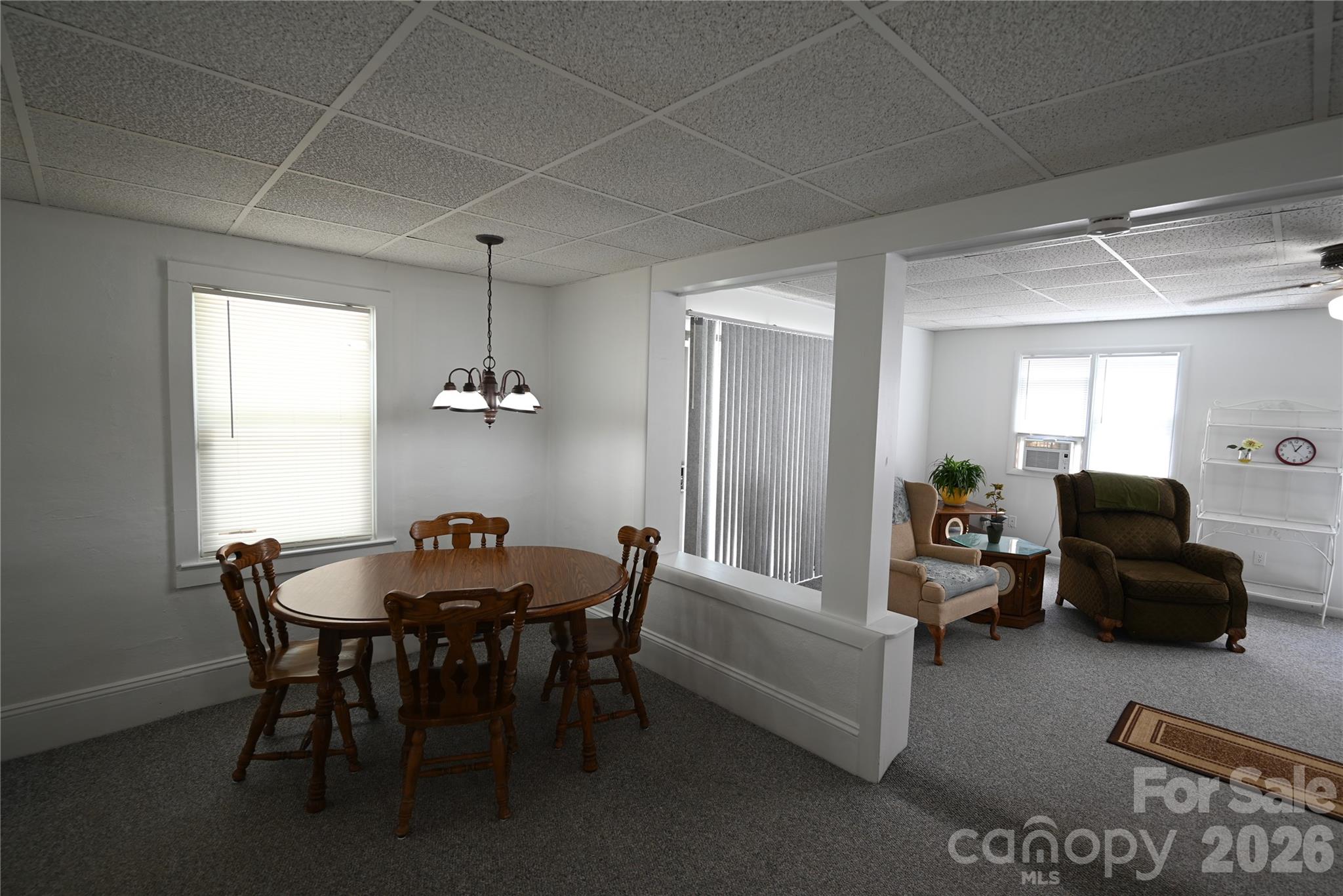 105 Owens Avenue NE — Drexel
