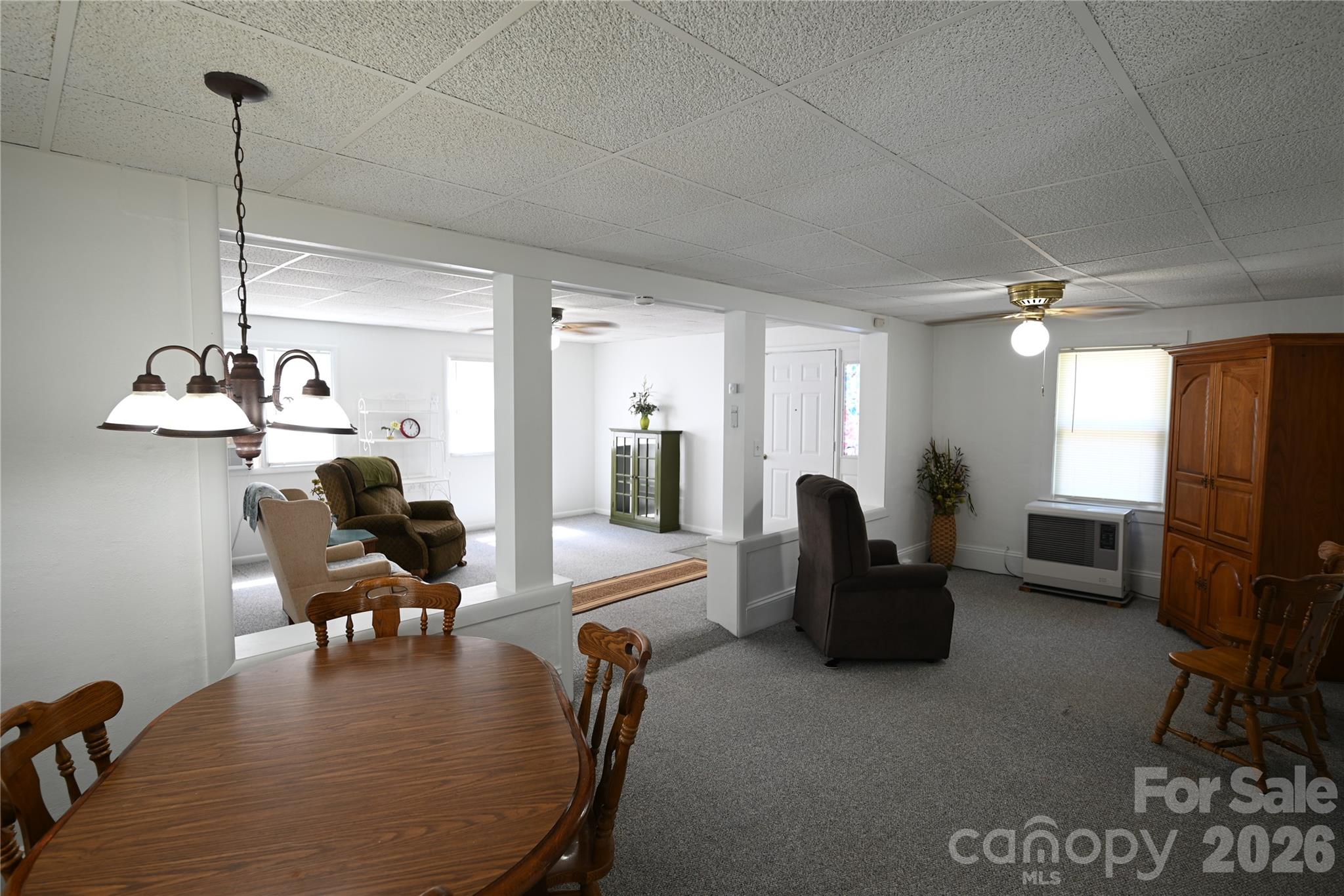 105 Owens Avenue NE — Drexel