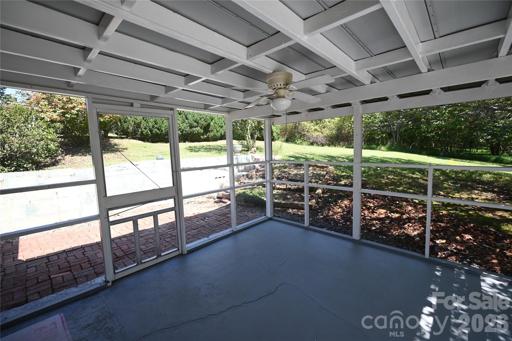 105 Owens Avenue NE — Drexel