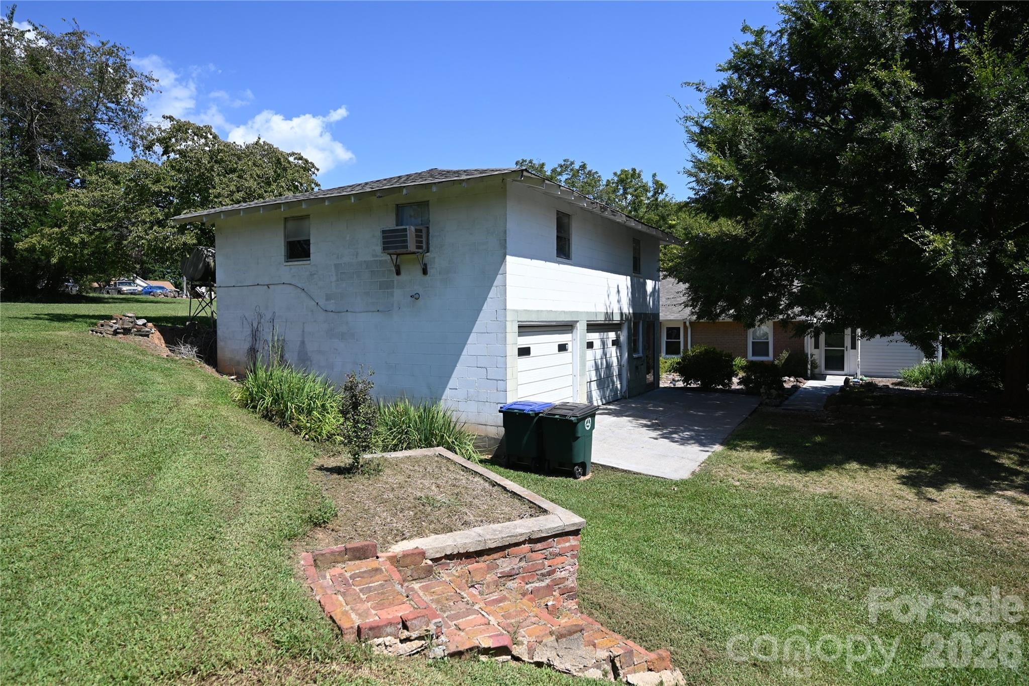 105 Owens Avenue NE — Drexel