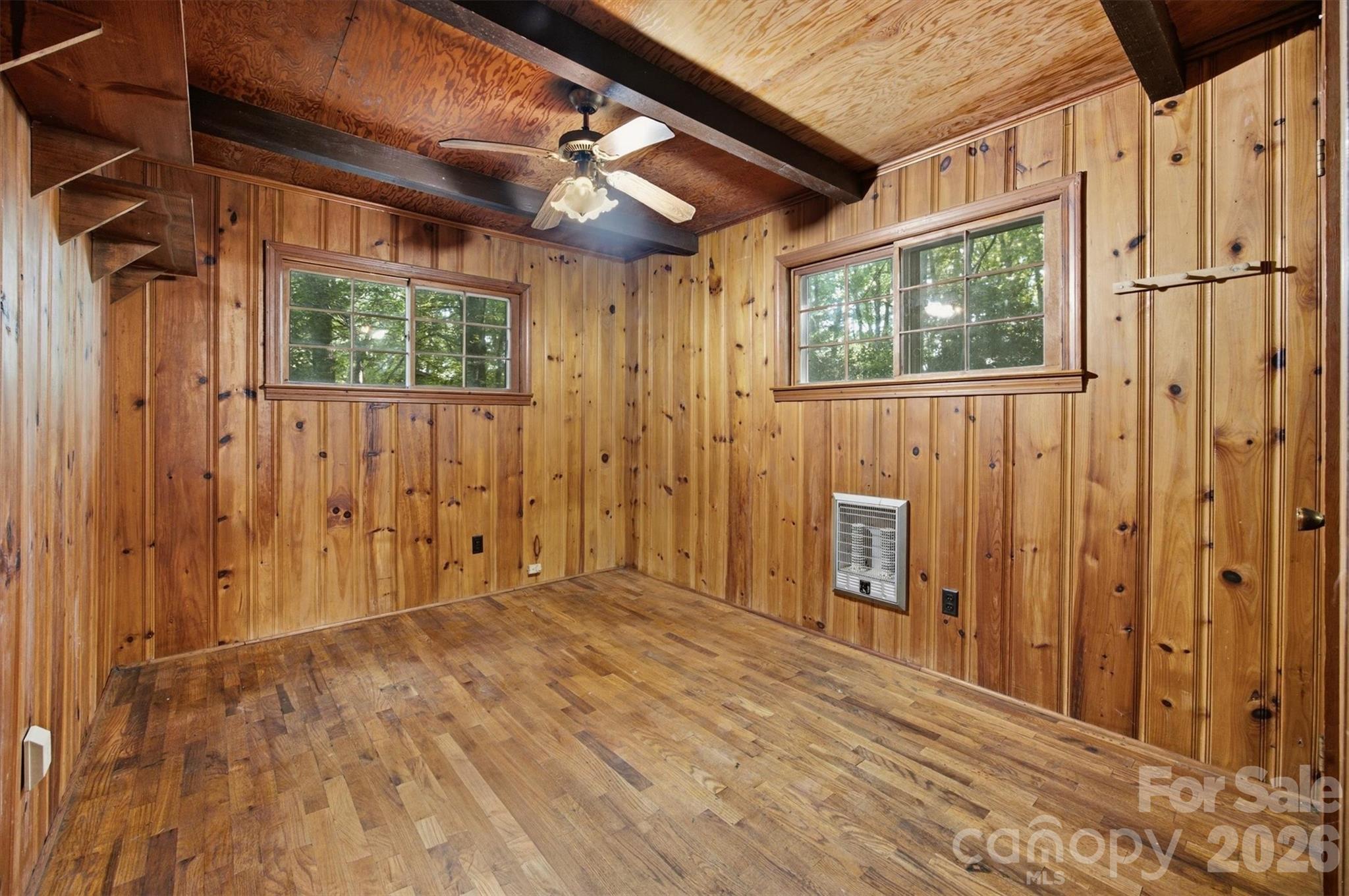 7036 Rhododendron Drive — Newland