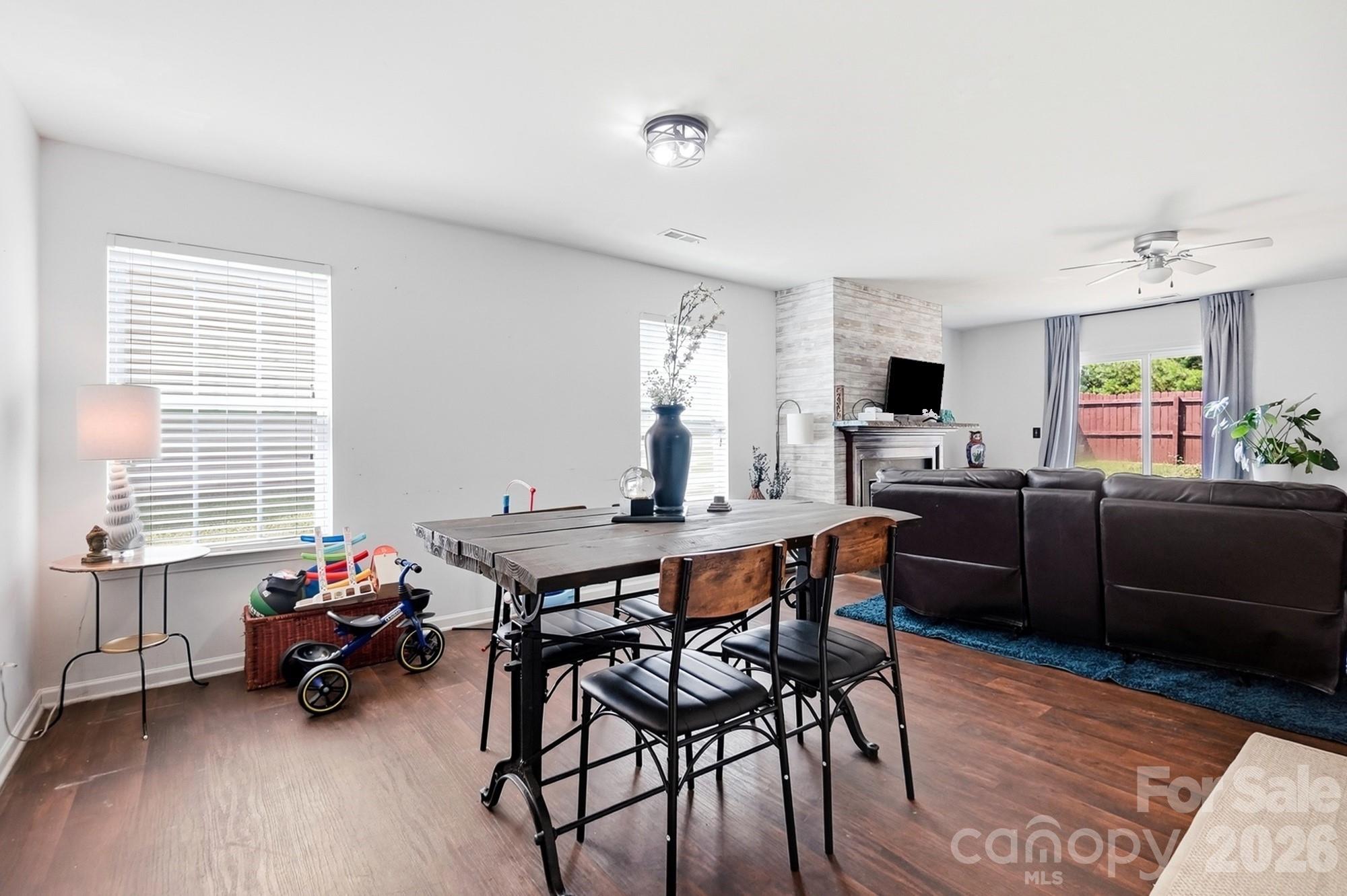 1718 Aldershot Court — Dallas