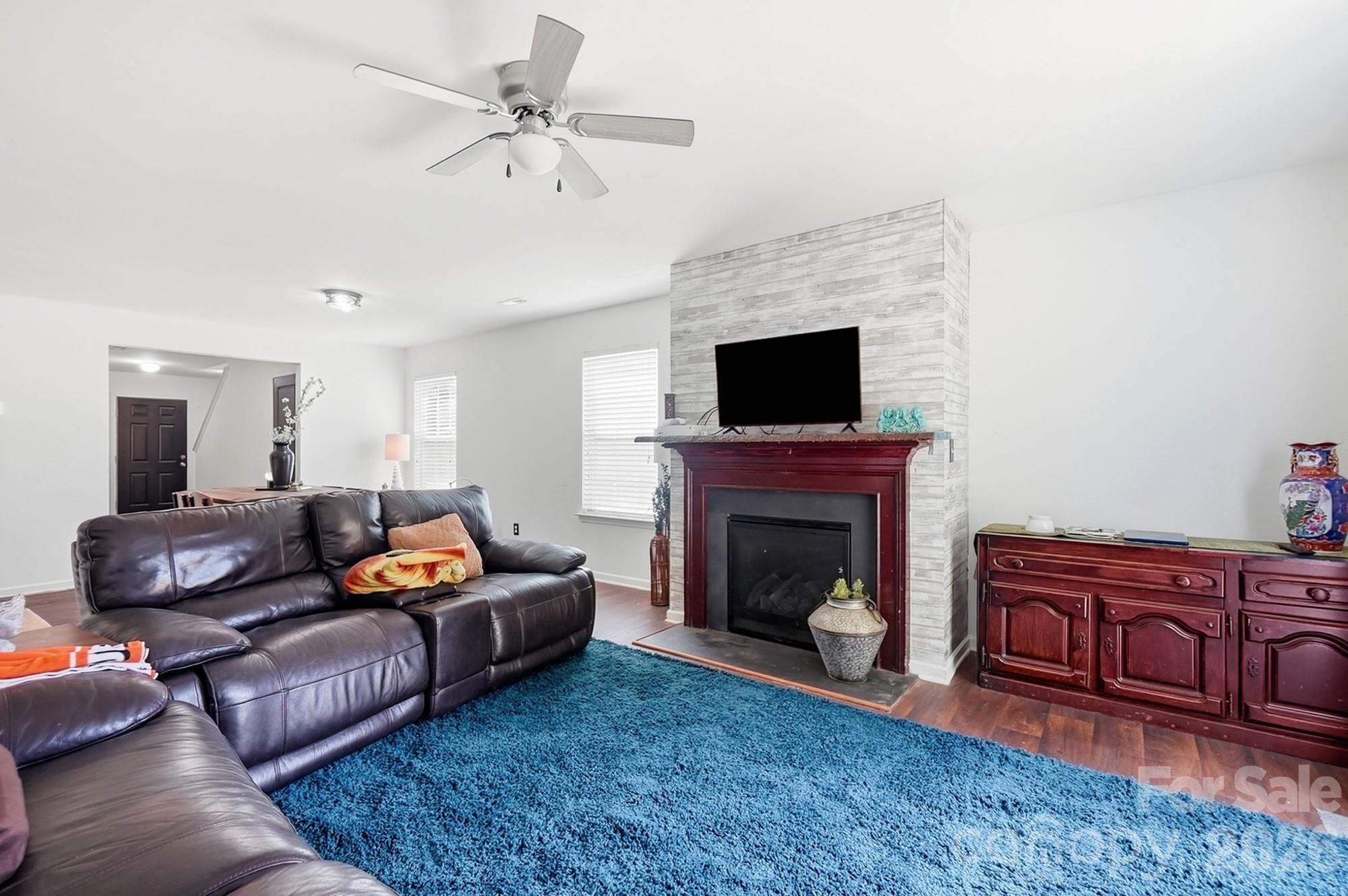 1718 Aldershot Court — Dallas