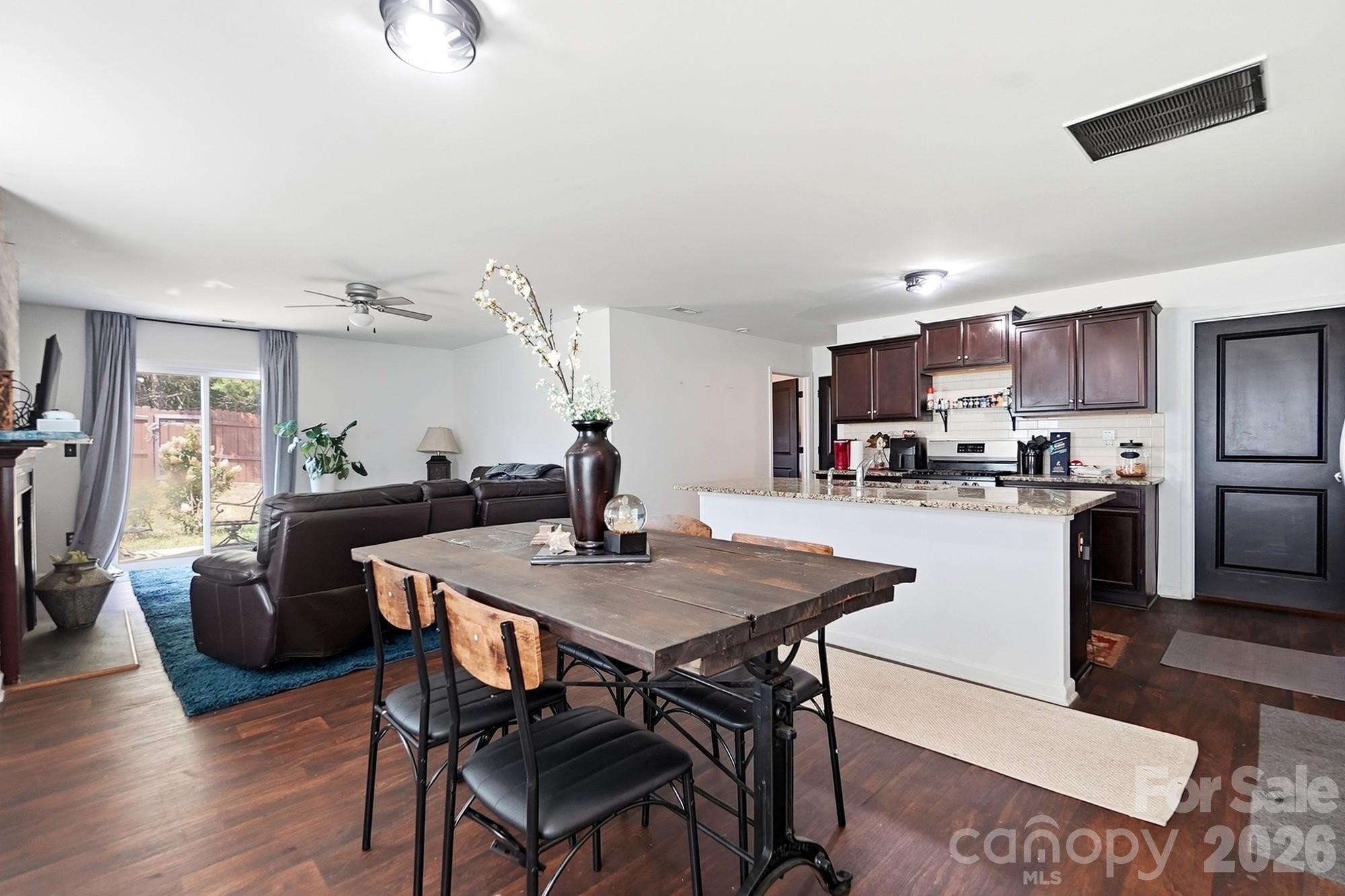 1718 Aldershot Court — Dallas