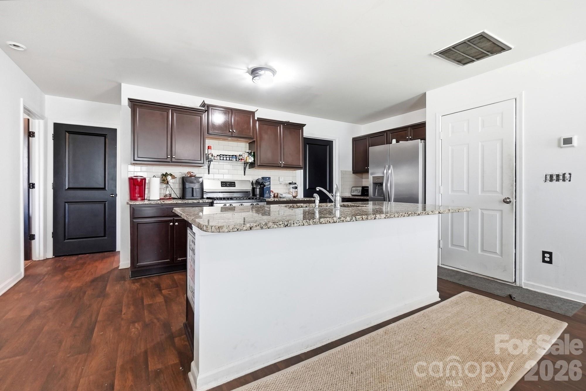 1718 Aldershot Court — Dallas