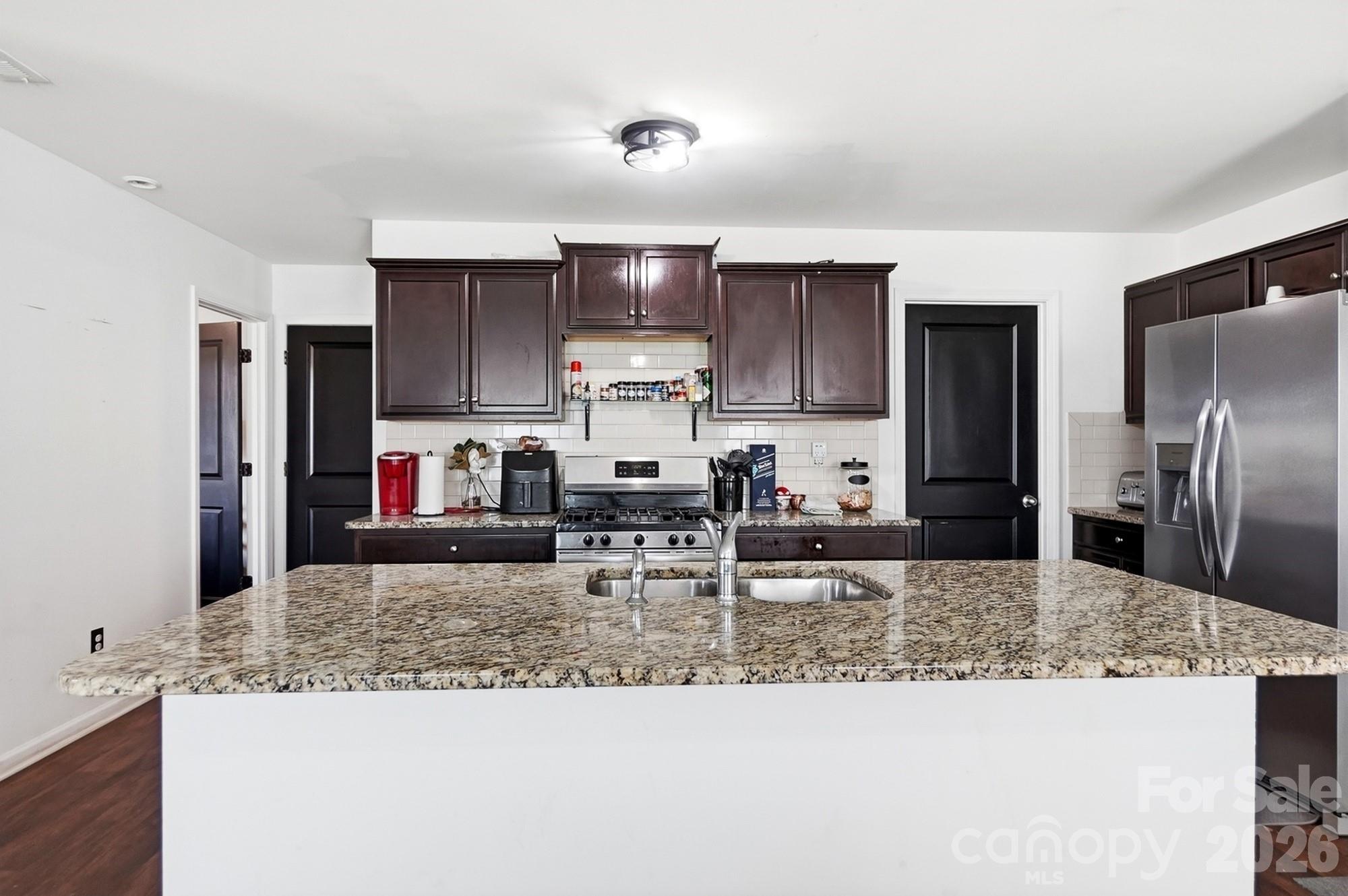 1718 Aldershot Court — Dallas