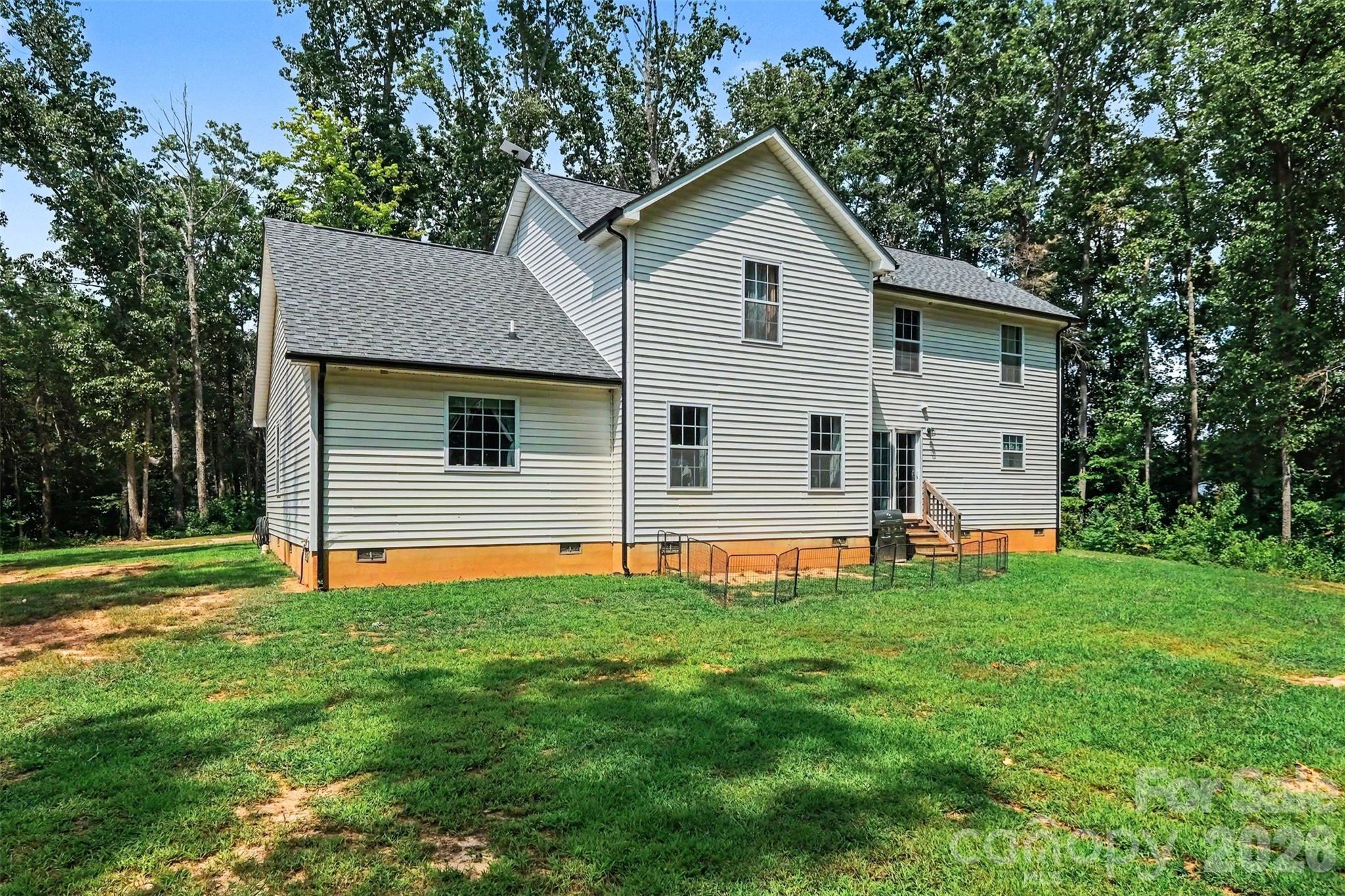 6705 Long Island Road — Catawba