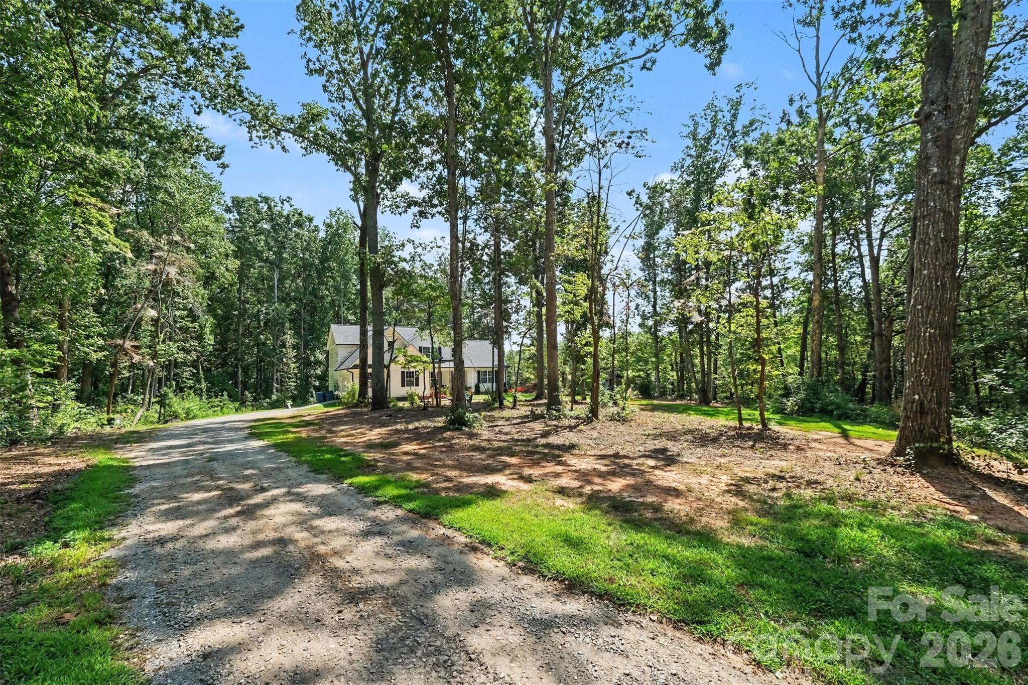 6705 Long Island Road — Catawba