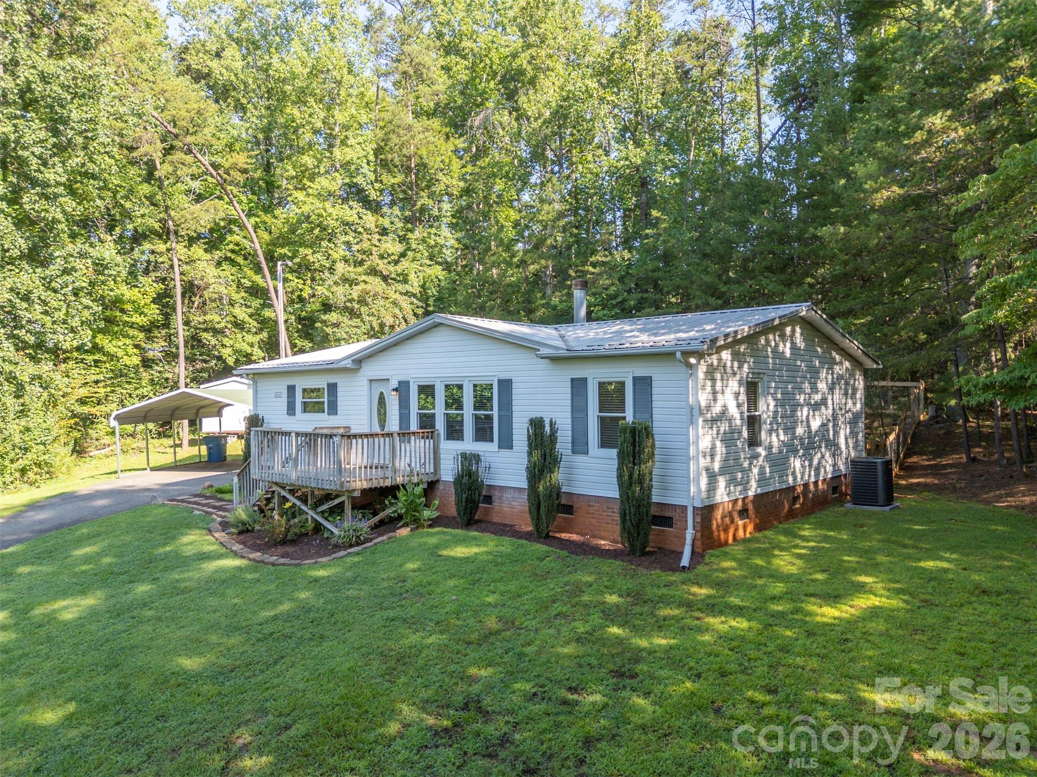3011 Mill Race Court — Morganton