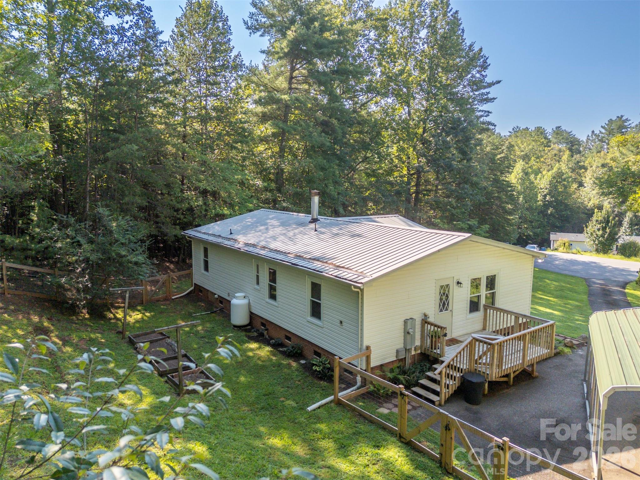 3011 Mill Race Court — Morganton
