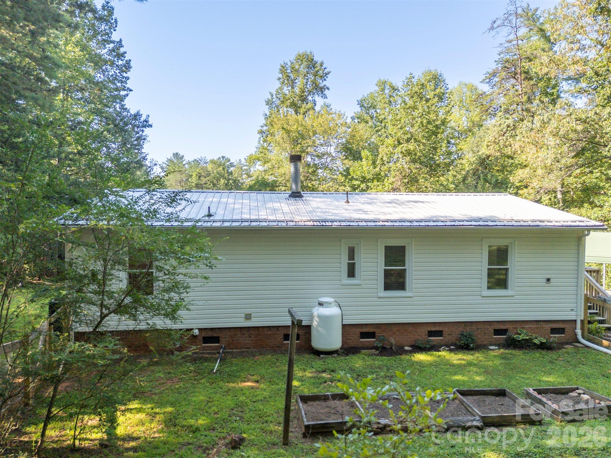 3011 Mill Race Court — Morganton