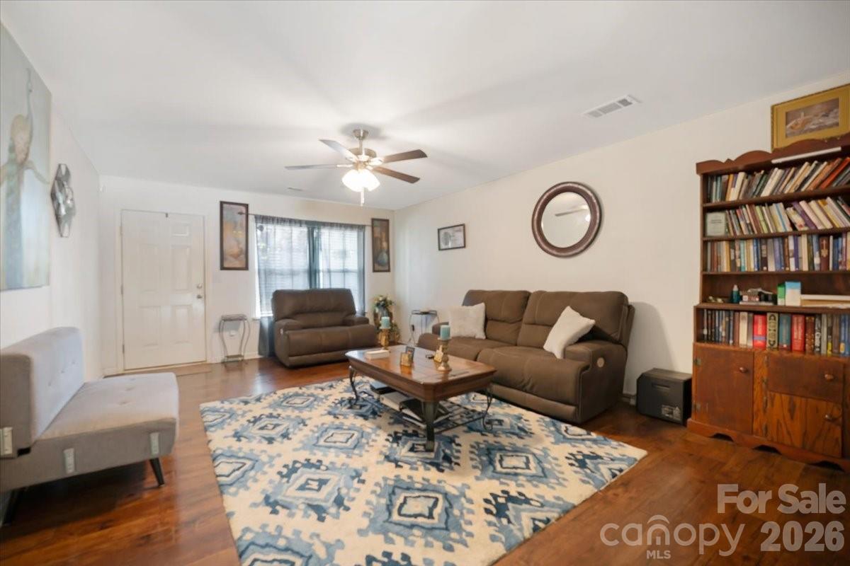 1057 Bolivia Drive — Gastonia