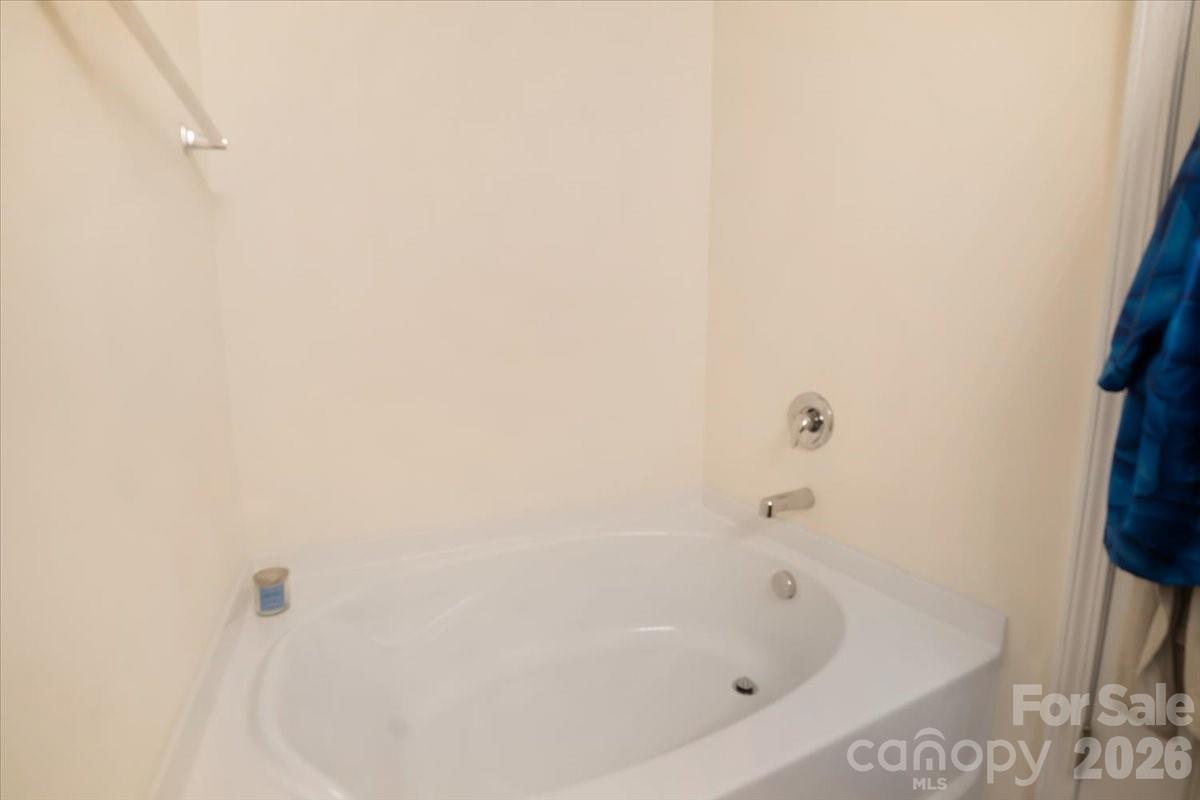 1057 Bolivia Drive — Gastonia