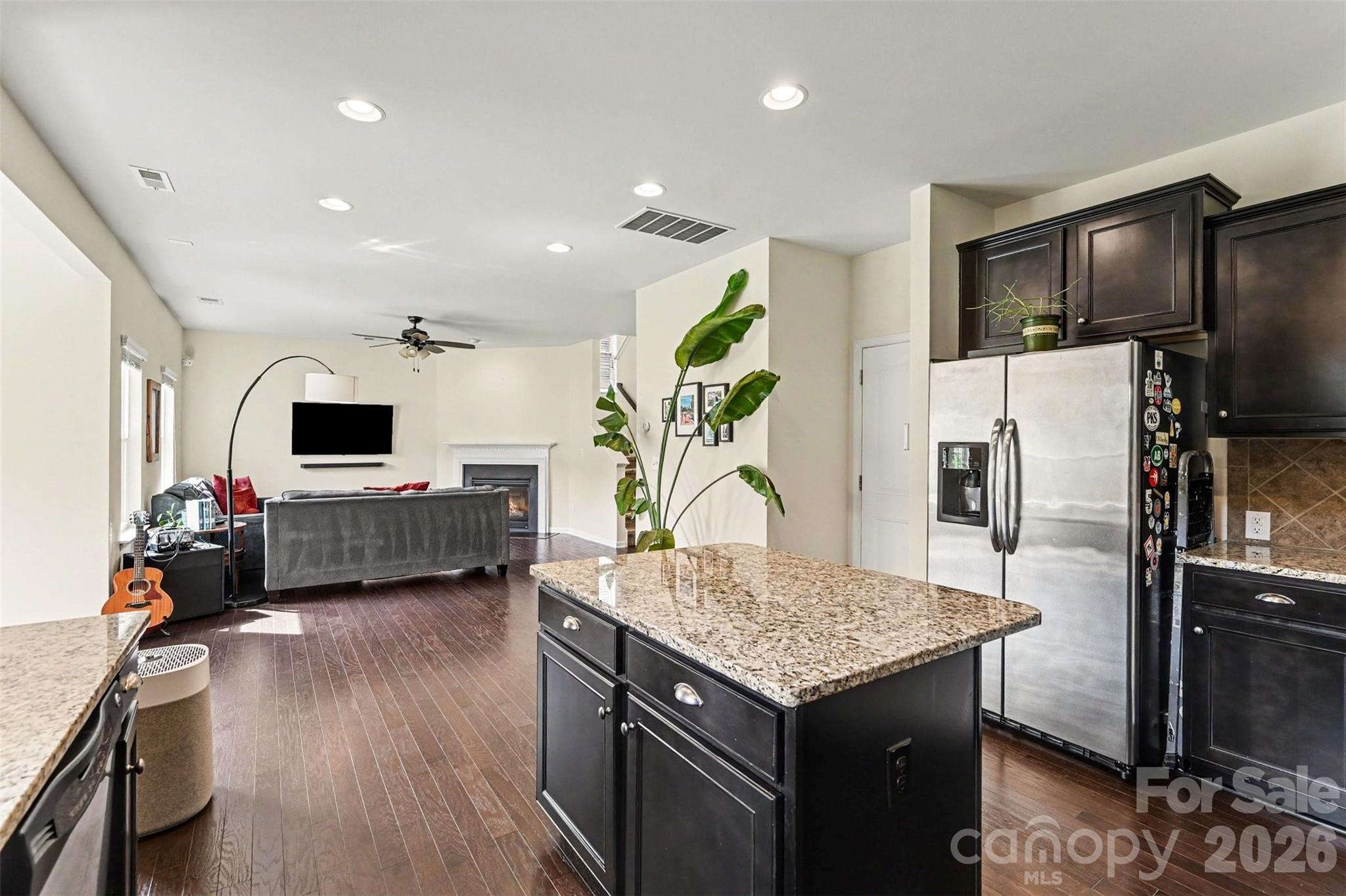 6918 Barefoot Forest Drive — Charlotte