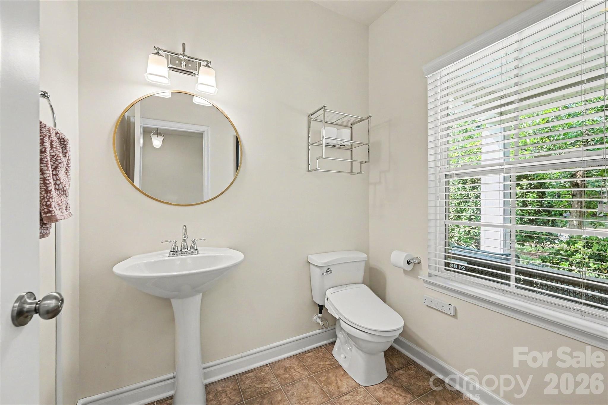 6918 Barefoot Forest Drive — Charlotte