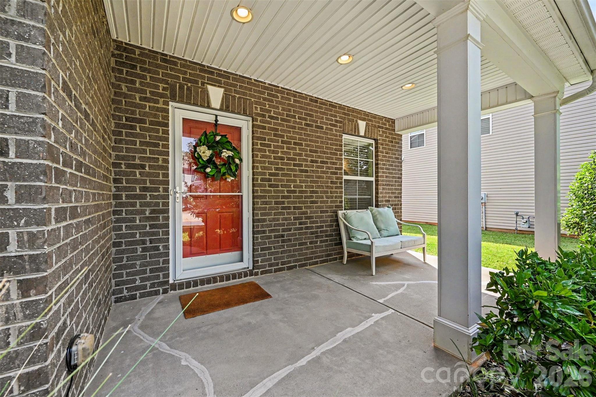 6918 Barefoot Forest Drive — Charlotte
