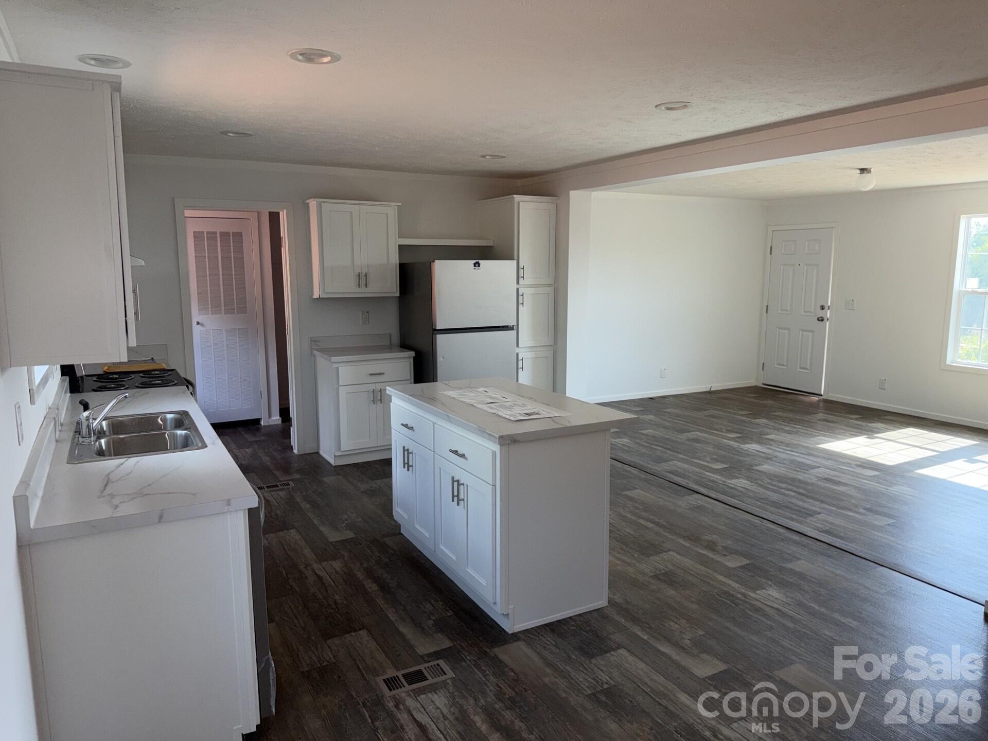 5411 Rainhill Church Road — Morganton