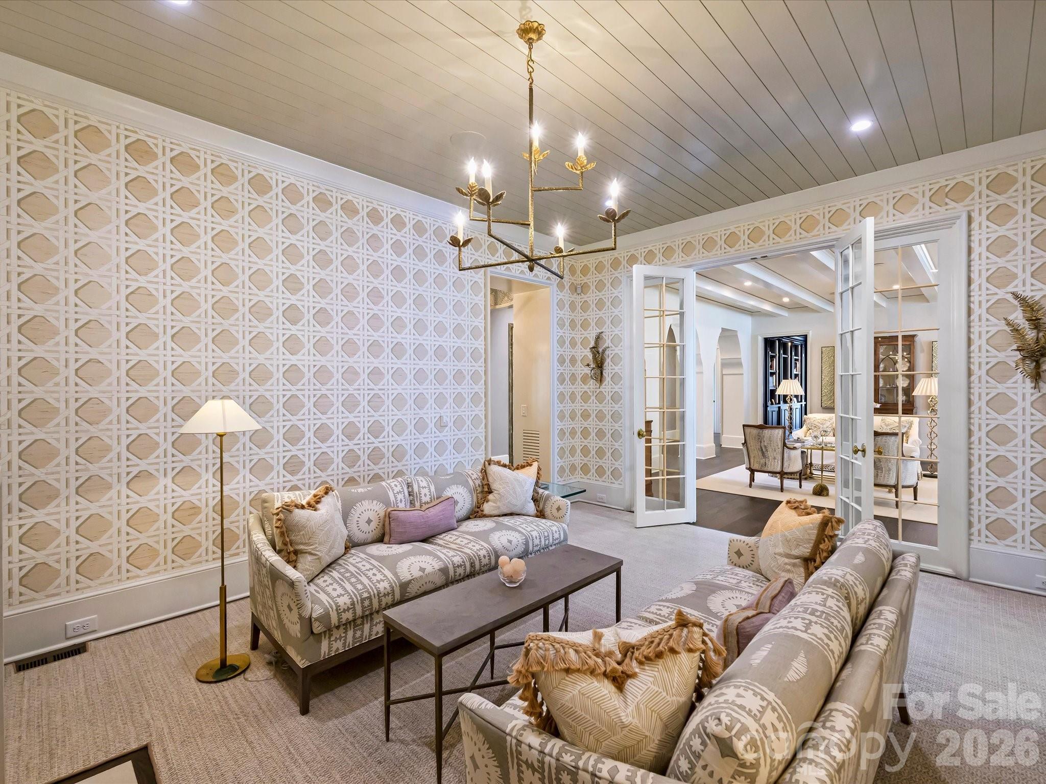 2414 Forest Drive — Charlotte