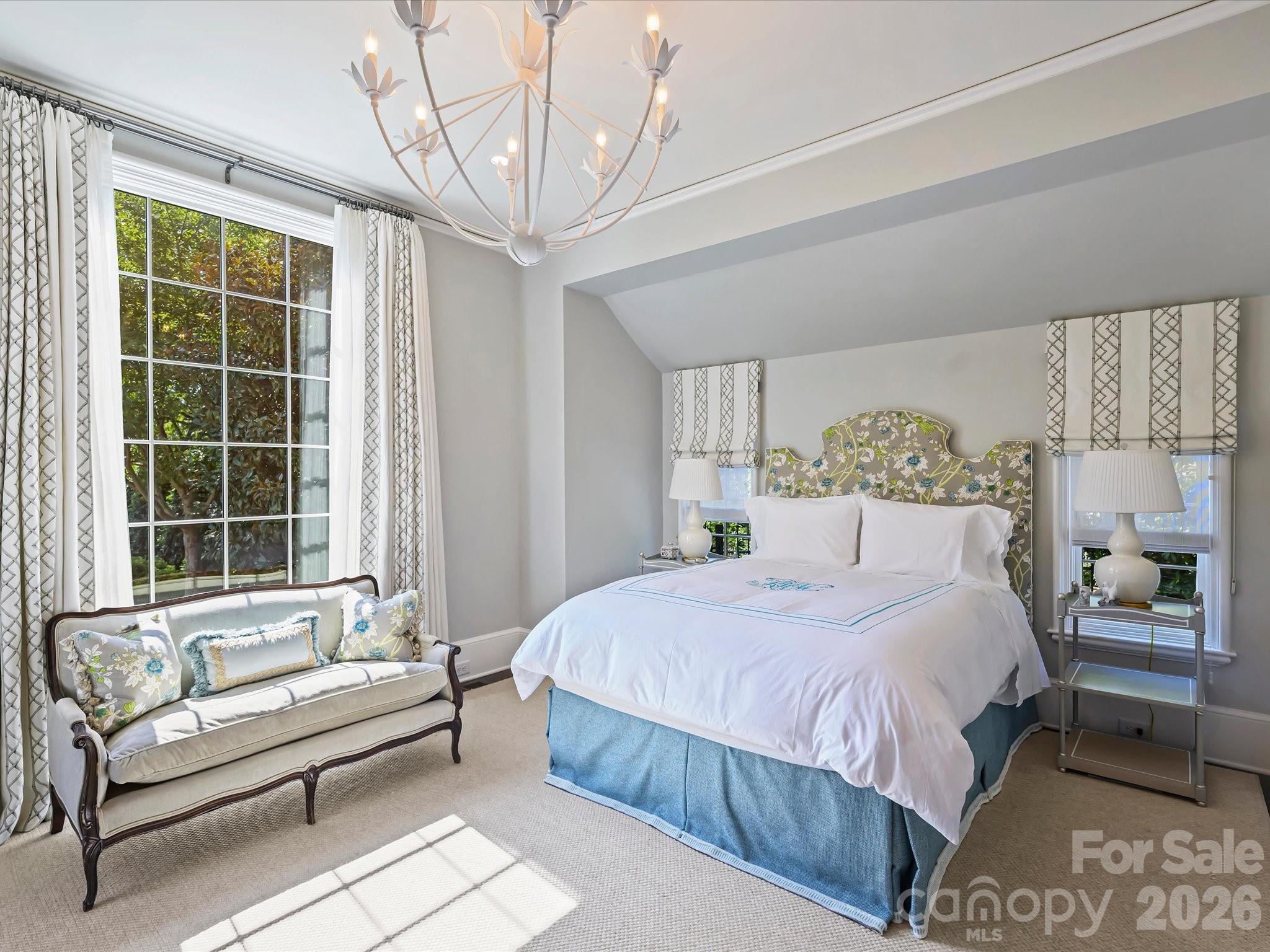 2414 Forest Drive — Charlotte