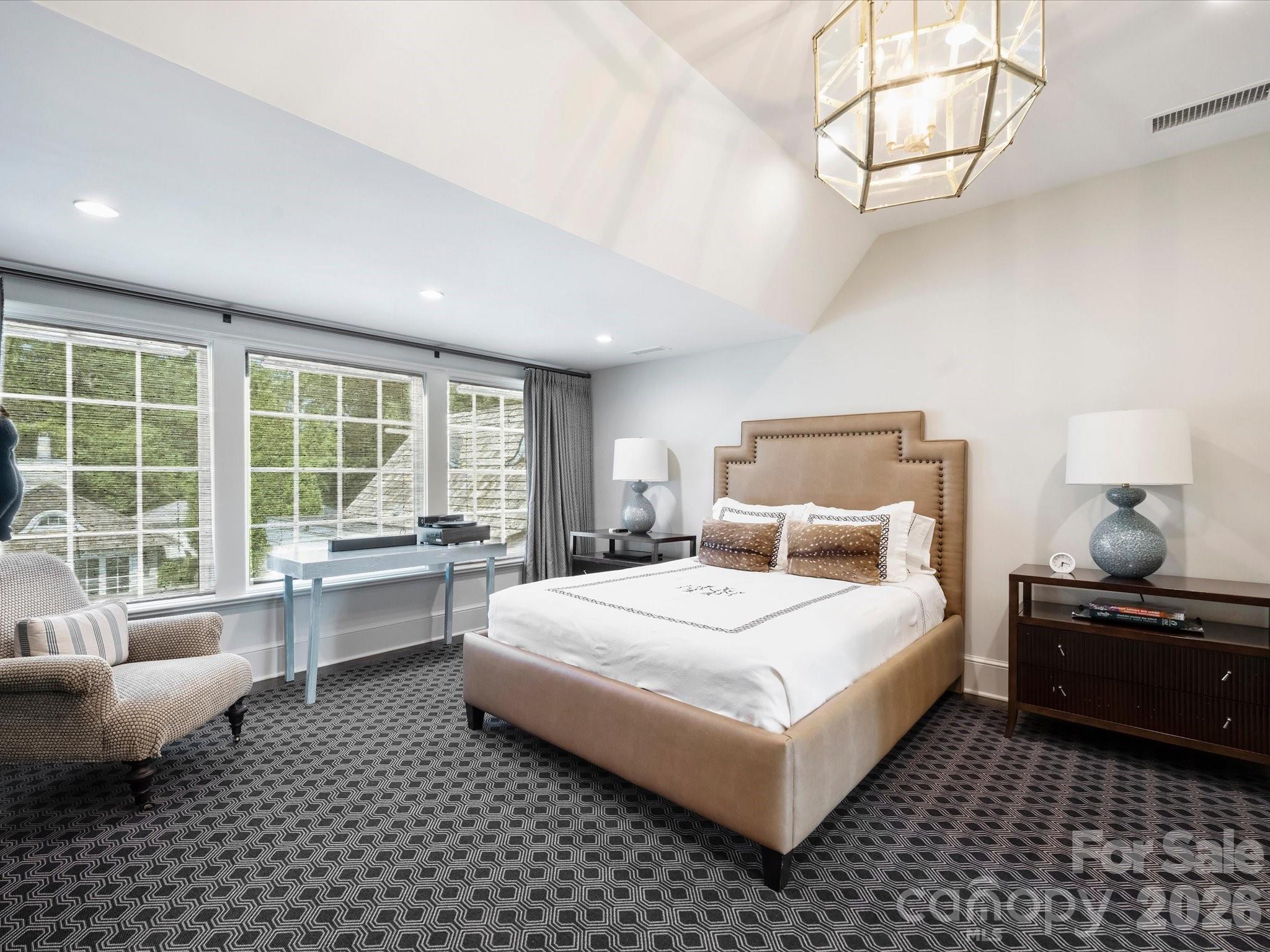 2414 Forest Drive — Charlotte