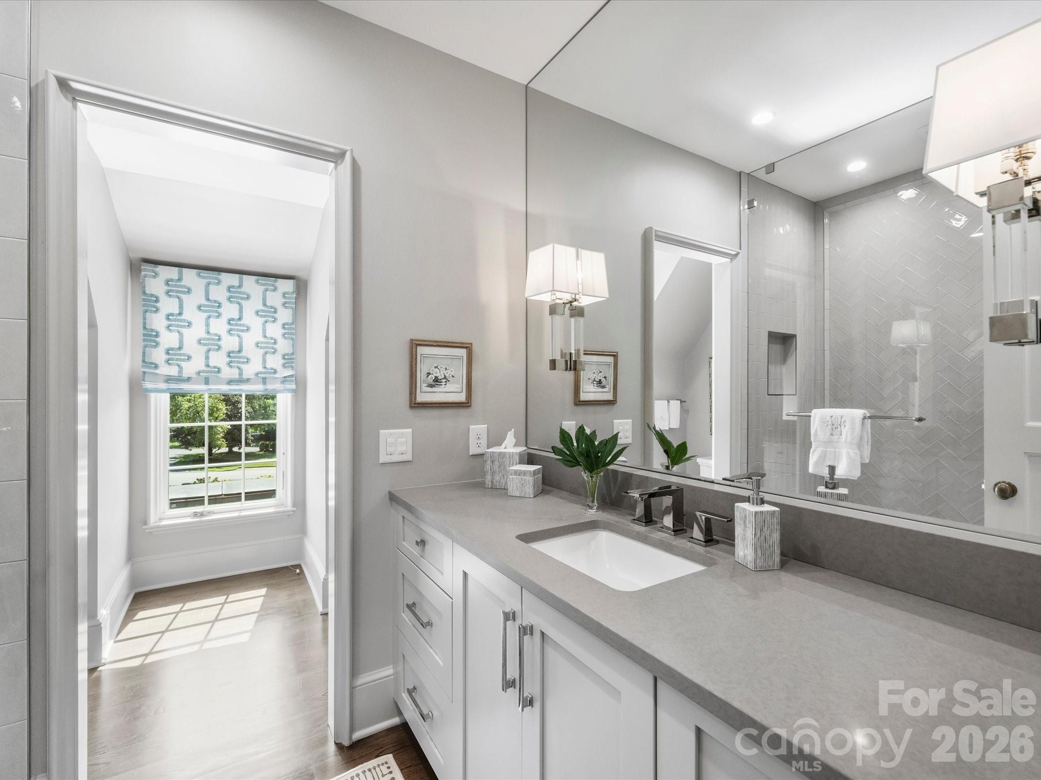 2414 Forest Drive — Charlotte