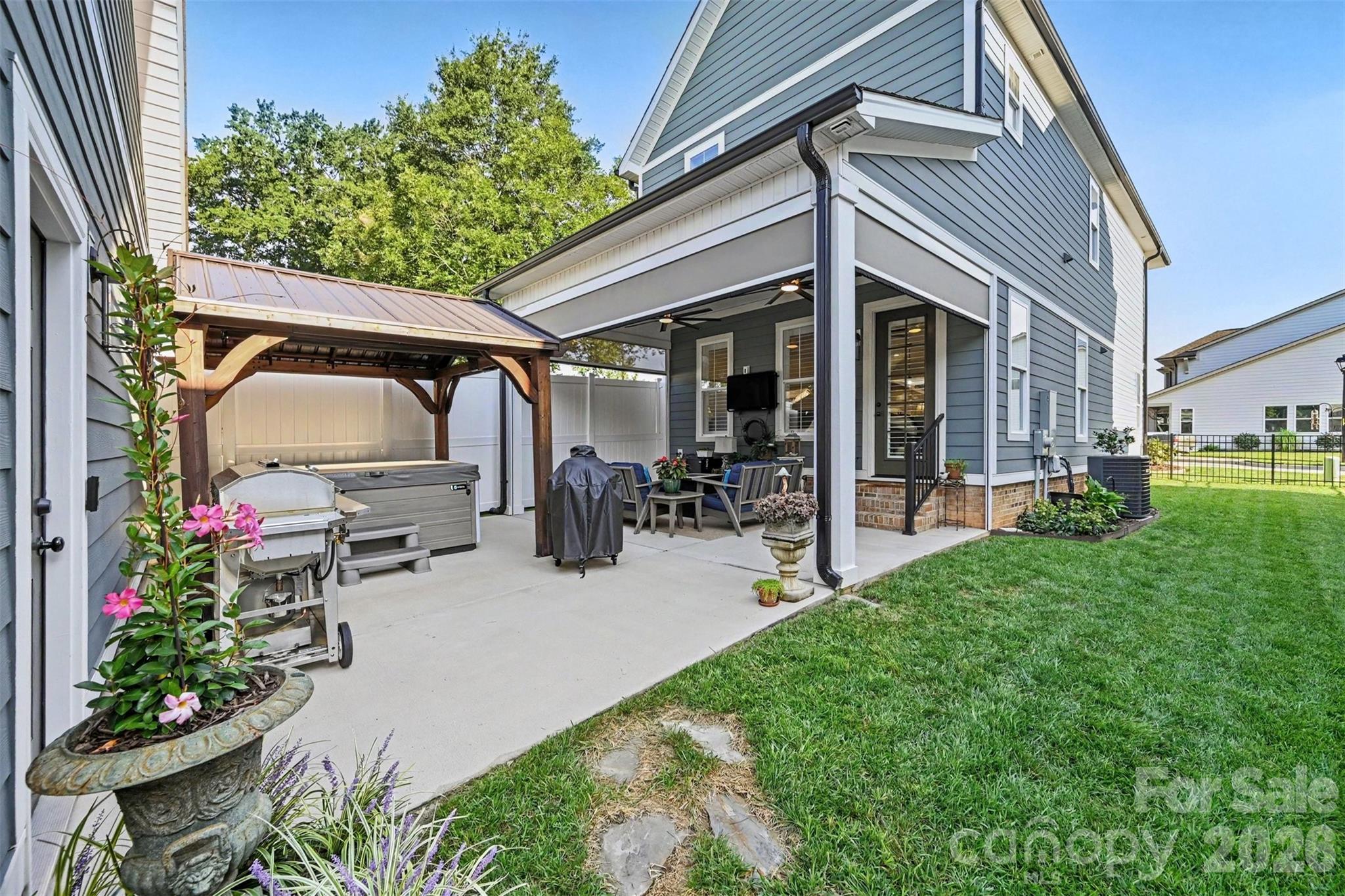 131 W F Street — Kannapolis