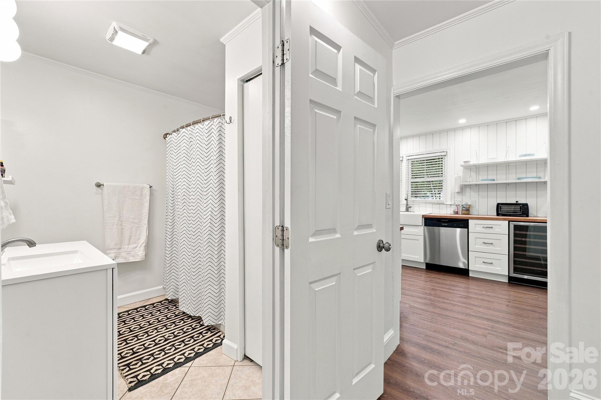 8008 Chapman Street — Charlotte