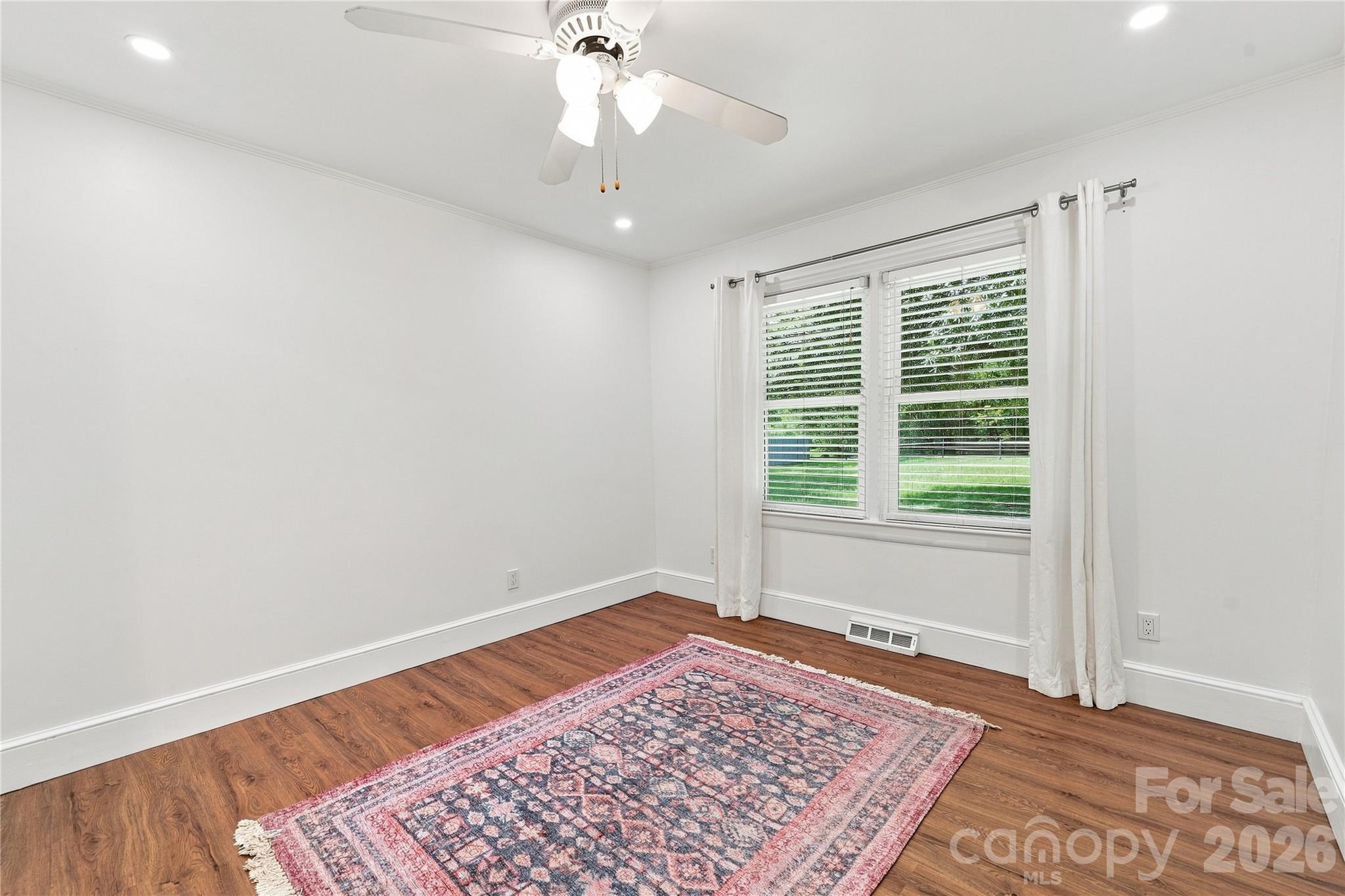 8008 Chapman Street — Charlotte