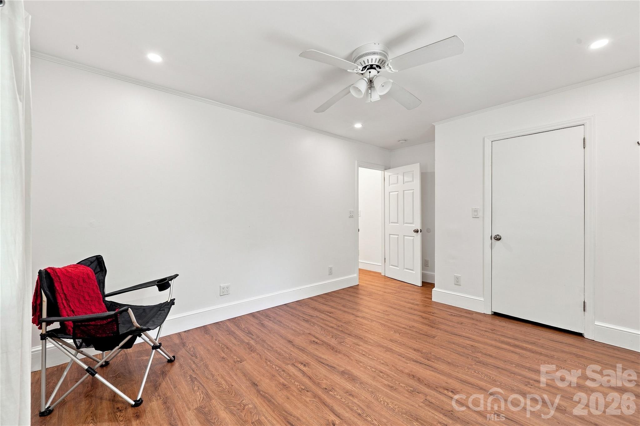 8008 Chapman Street — Charlotte