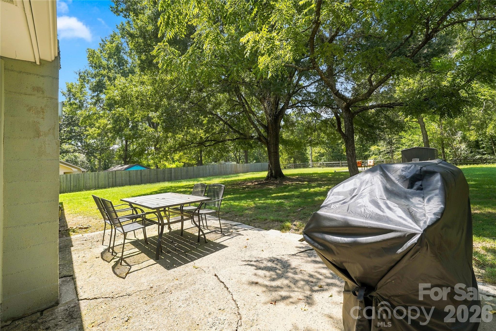 8008 Chapman Street — Charlotte