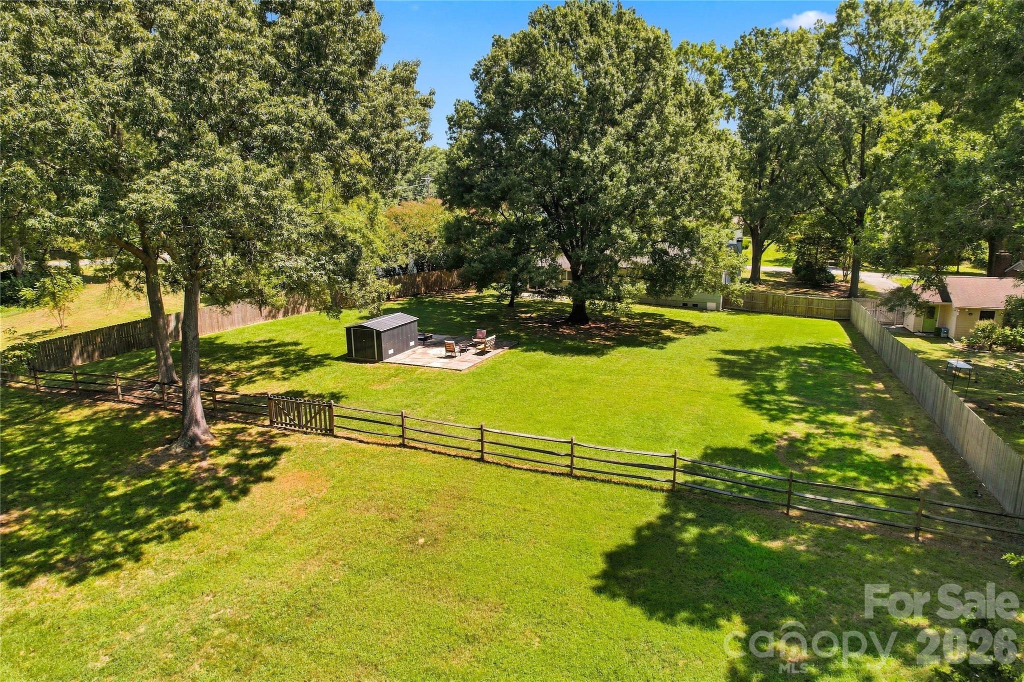 8008 Chapman Street — Charlotte