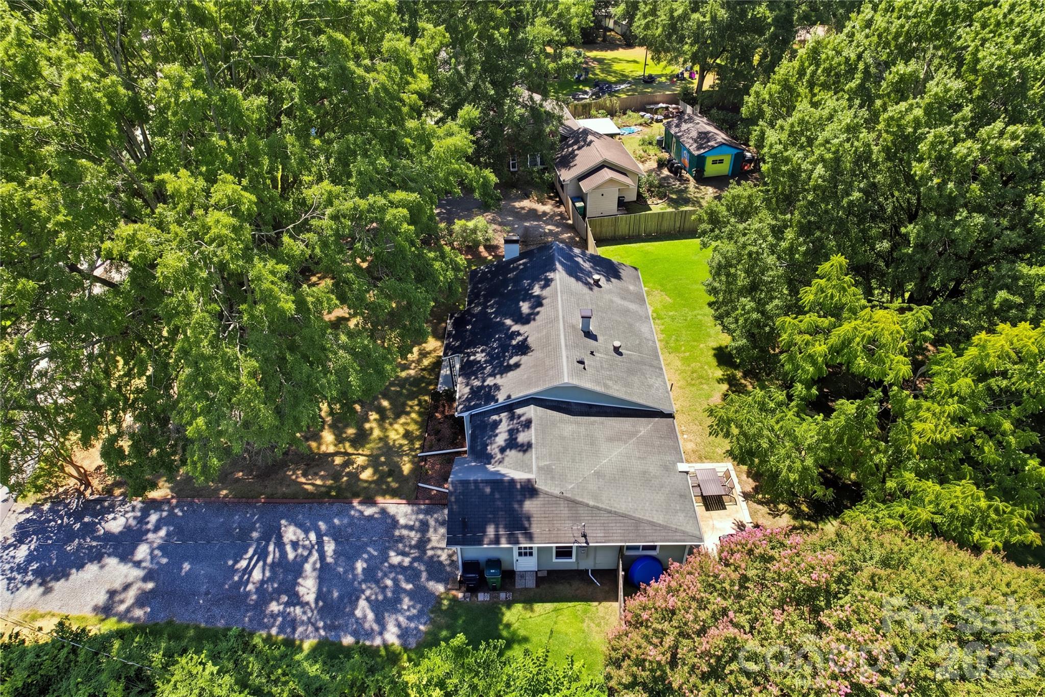 8008 Chapman Street — Charlotte