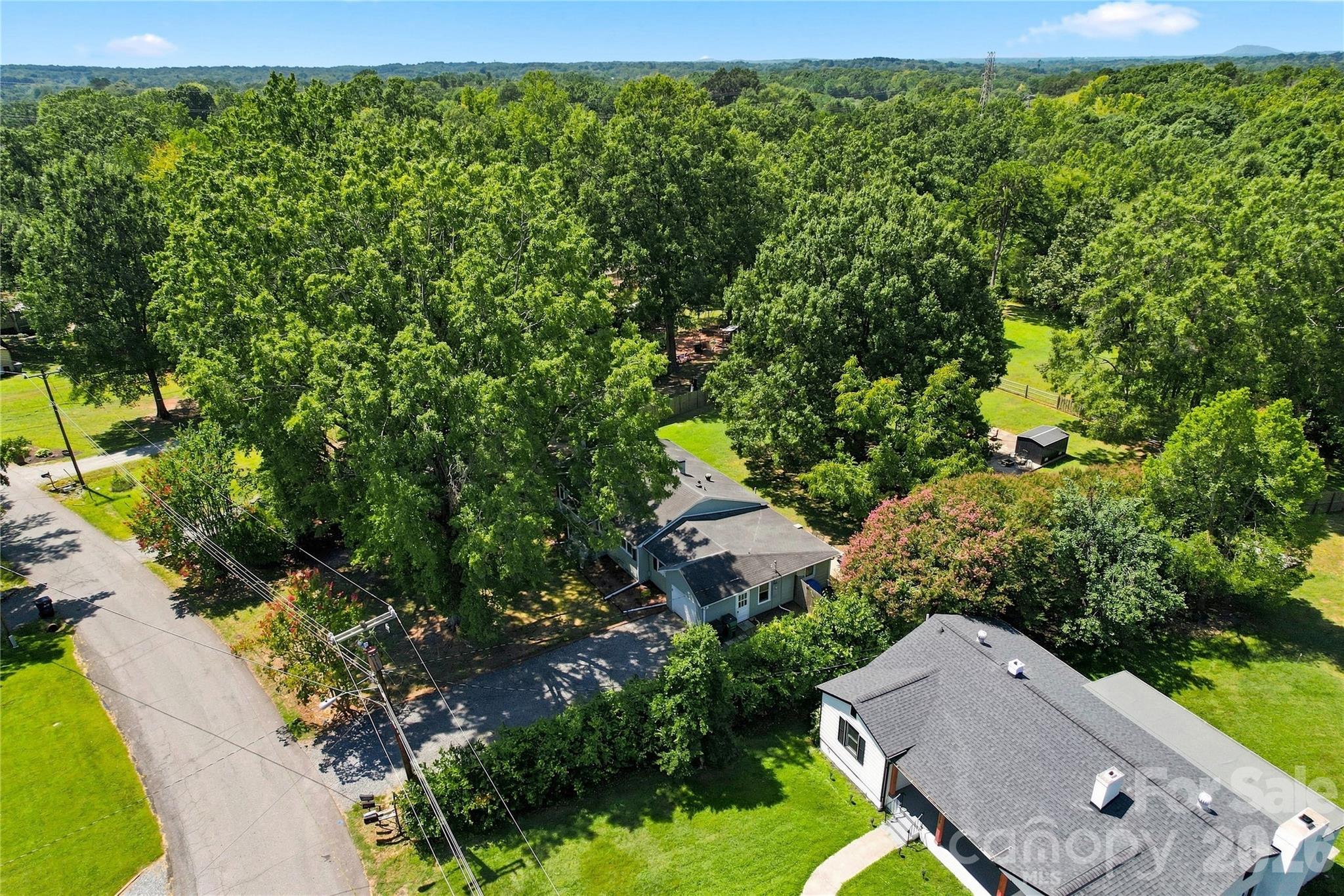 8008 Chapman Street — Charlotte