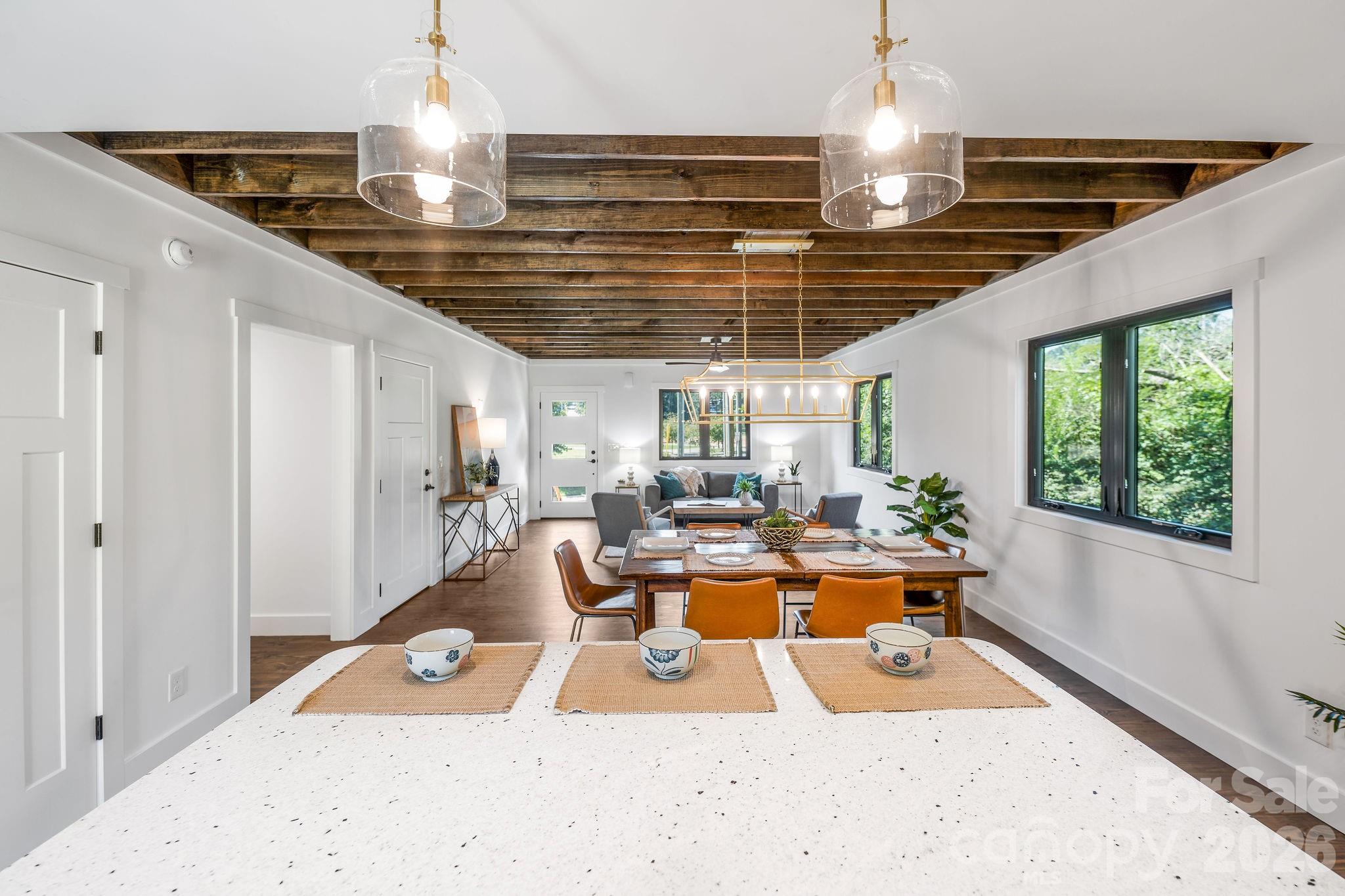 138 Shiloh Road — Asheville