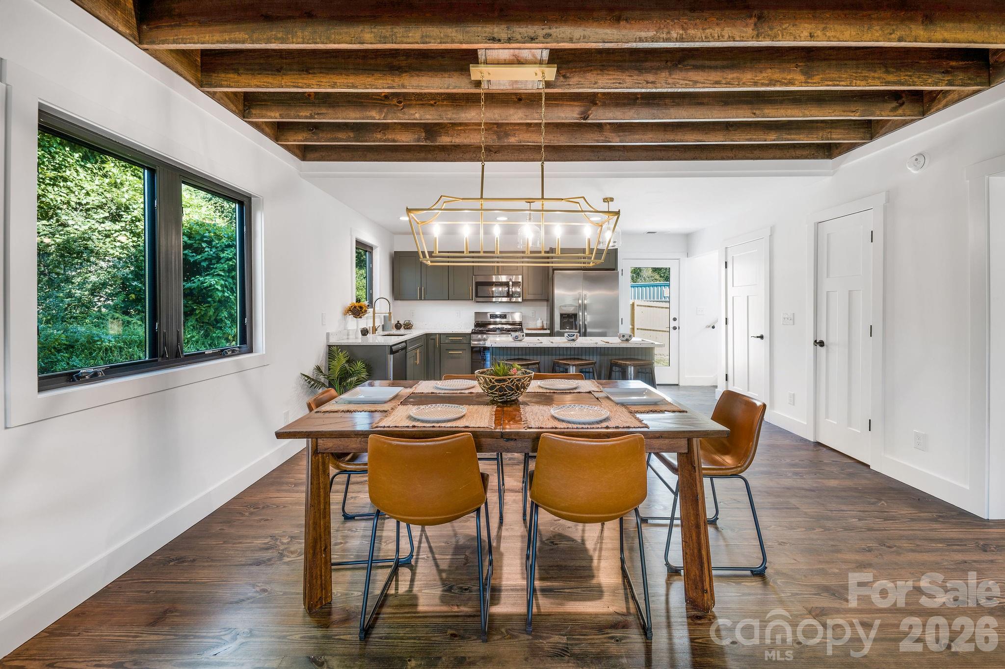 138 Shiloh Road — Asheville