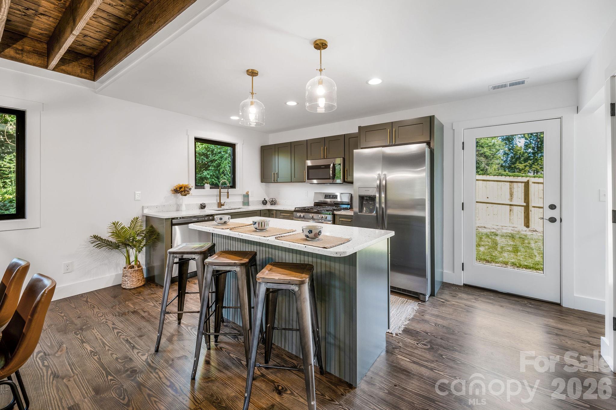 138 Shiloh Road — Asheville