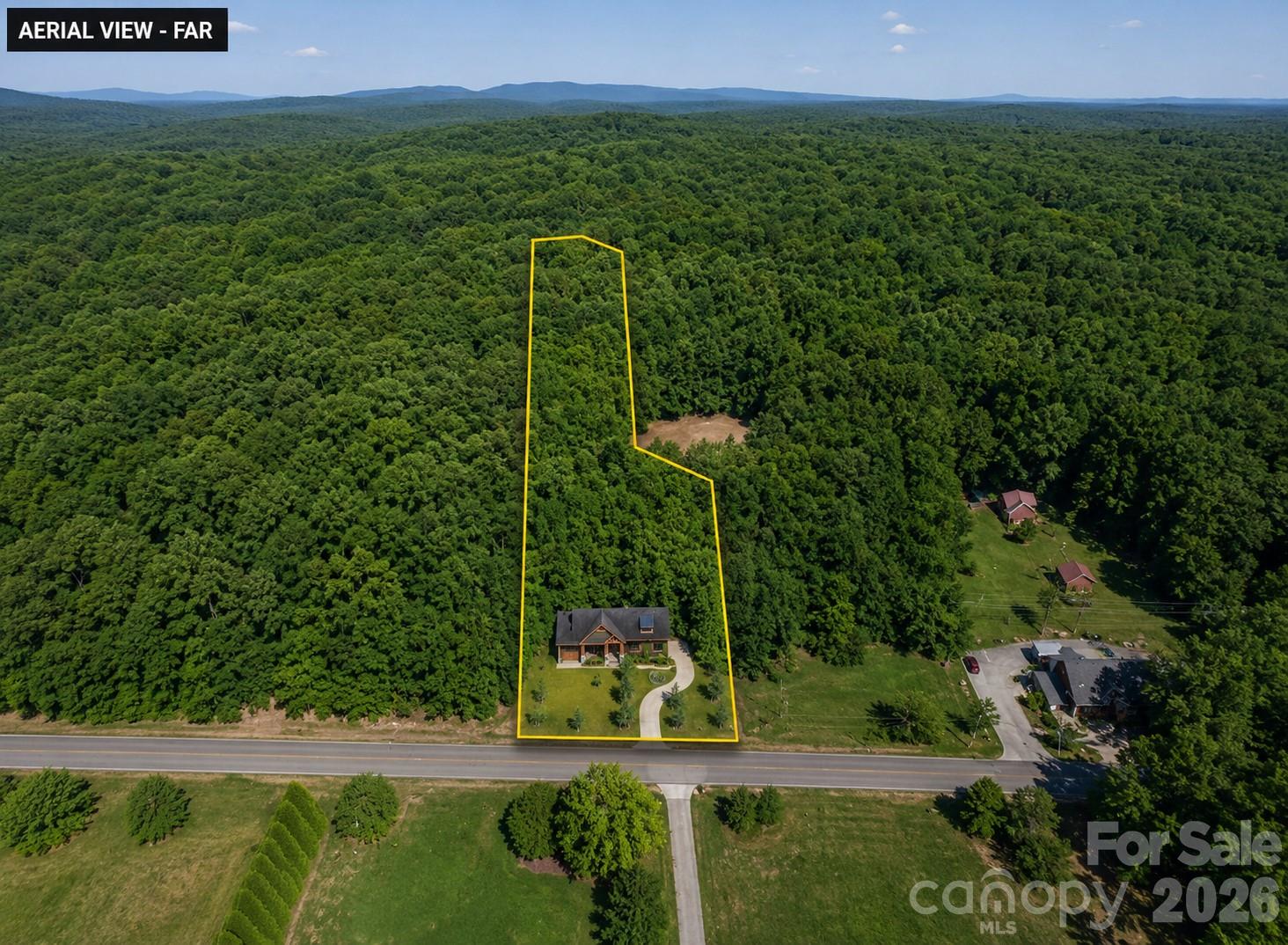 162 Clark Cove Road — Statesville